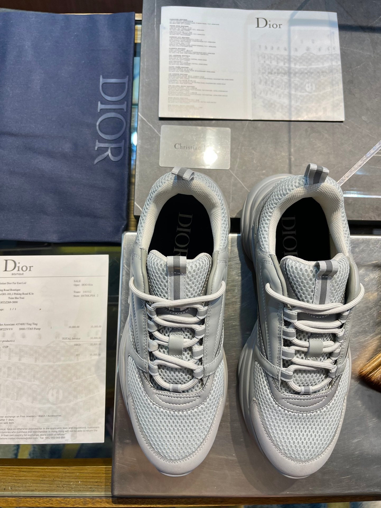 DIOR sneakers 144