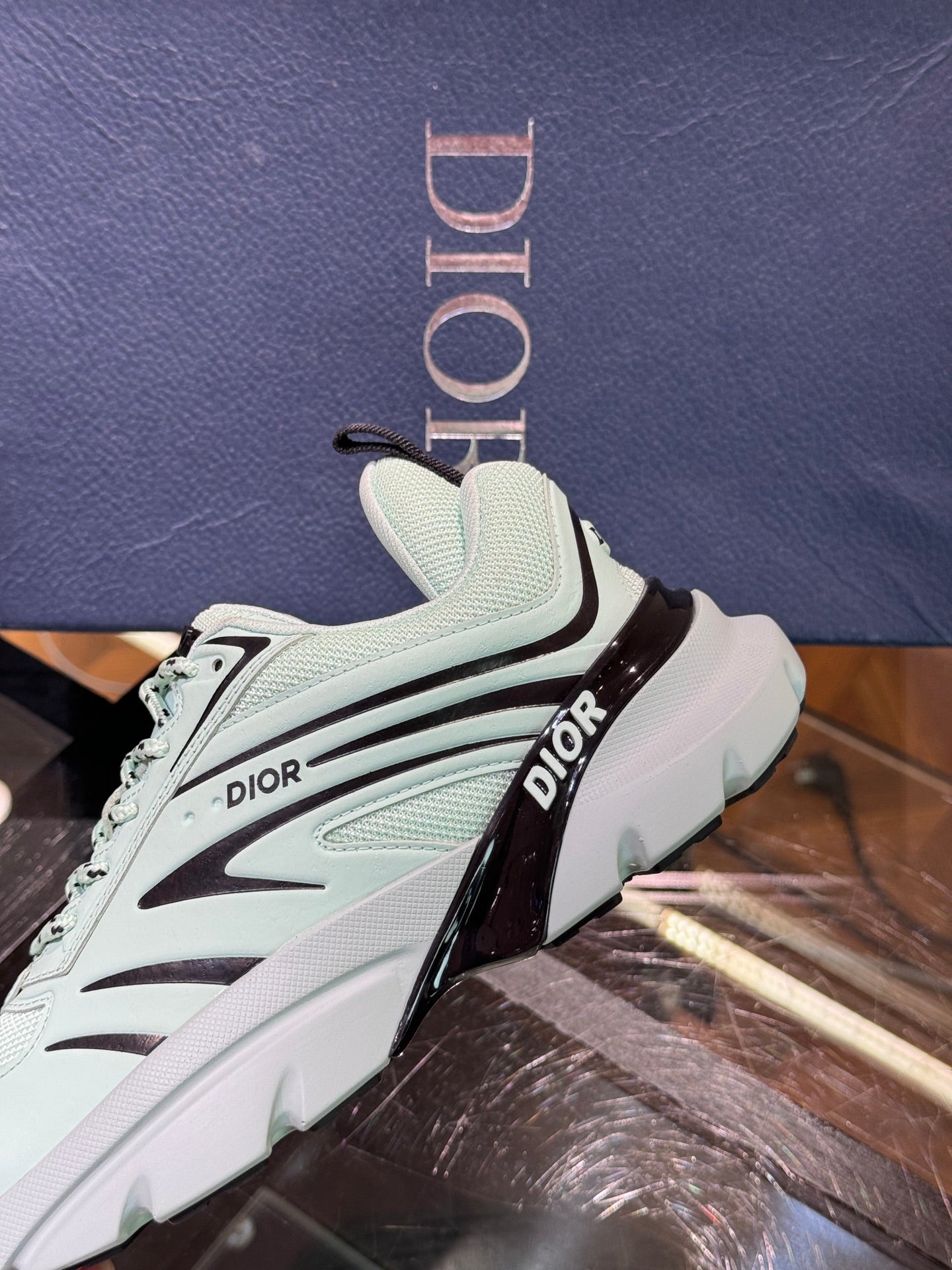 DIOR sneakers 147