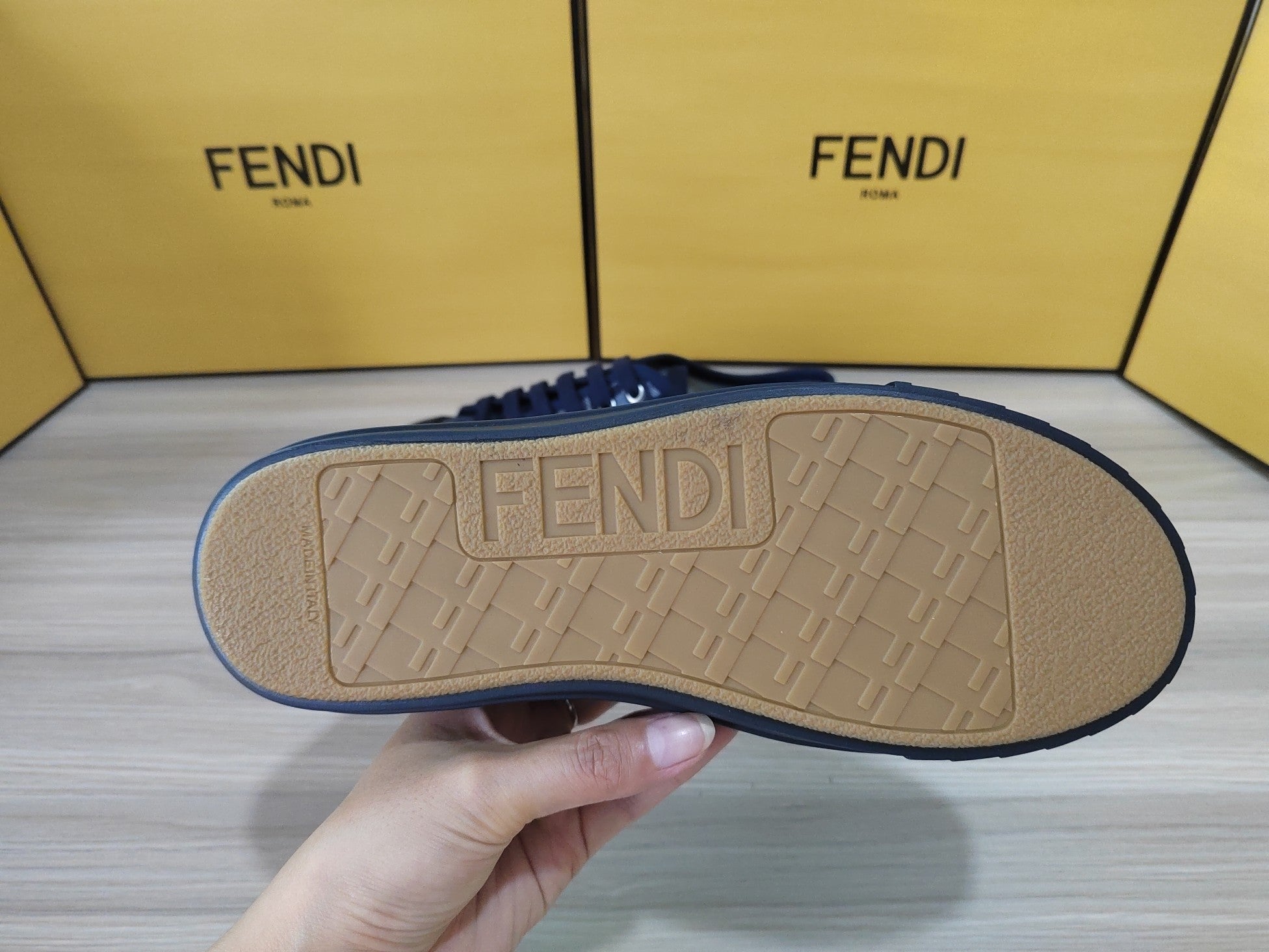 FENDI sneakers 1