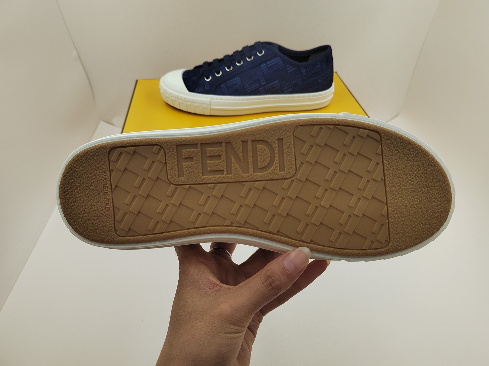 FENDI sneakers 6