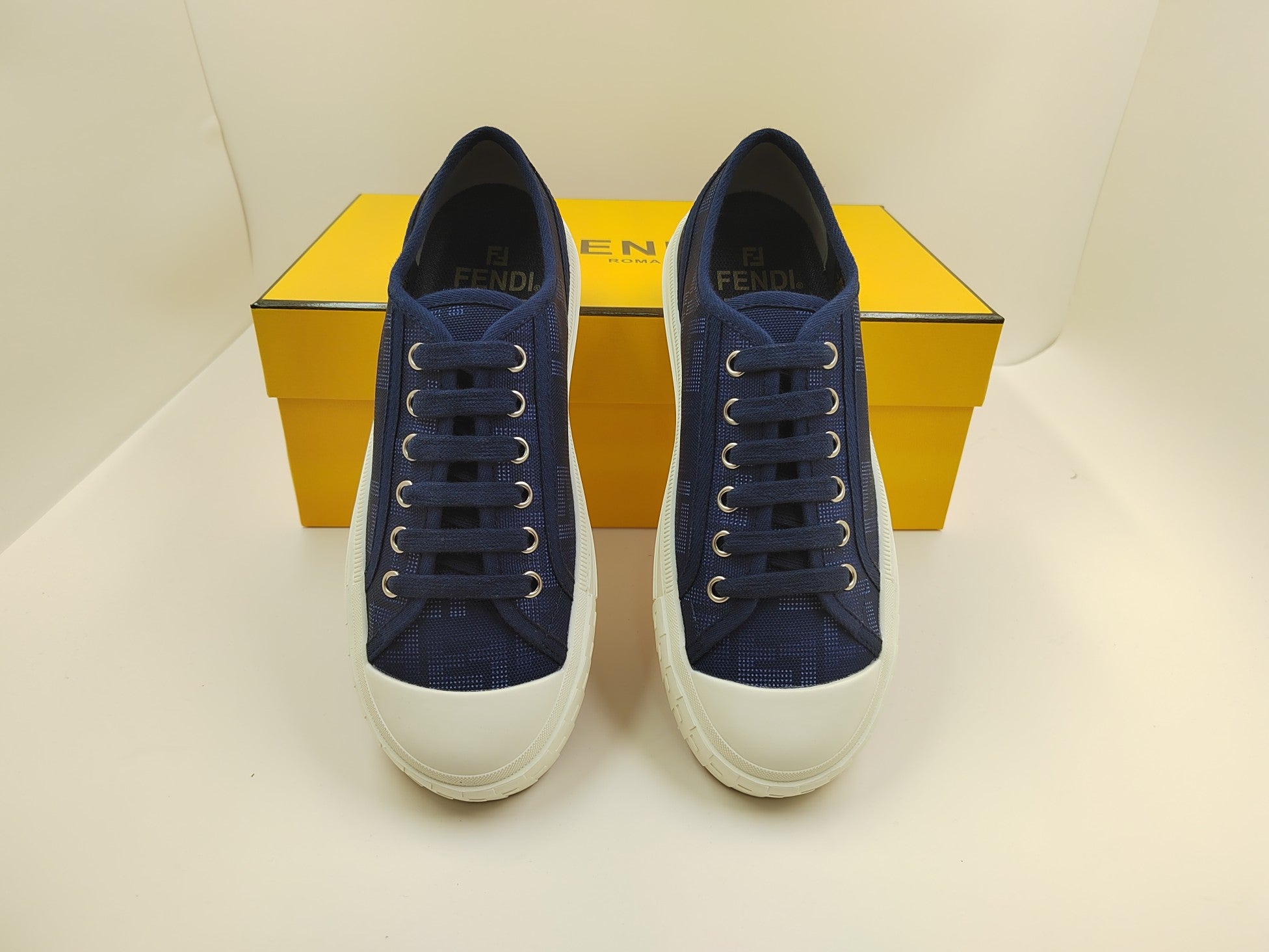 FENDI sneakers 6