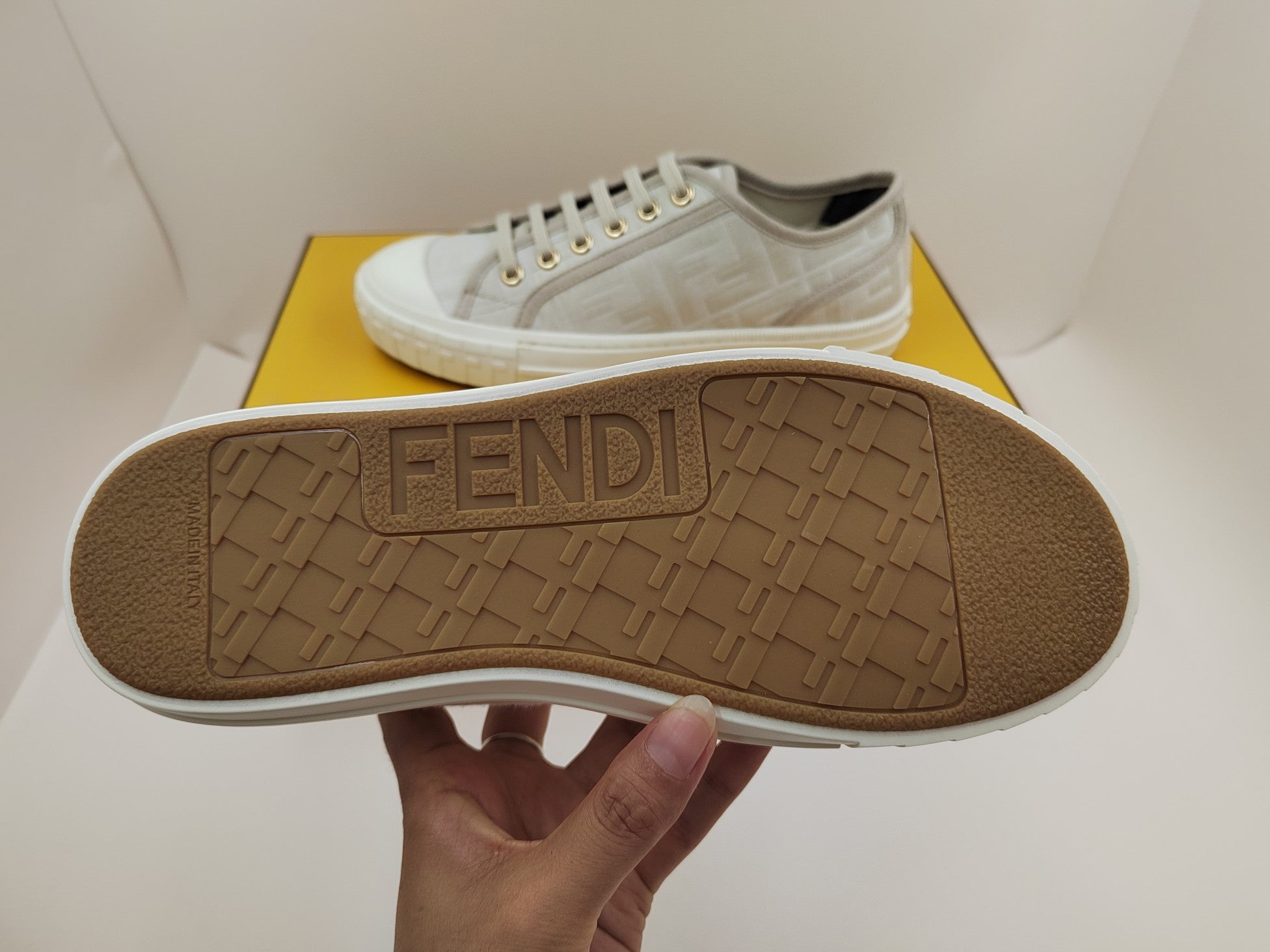 FENDI sneakers 7