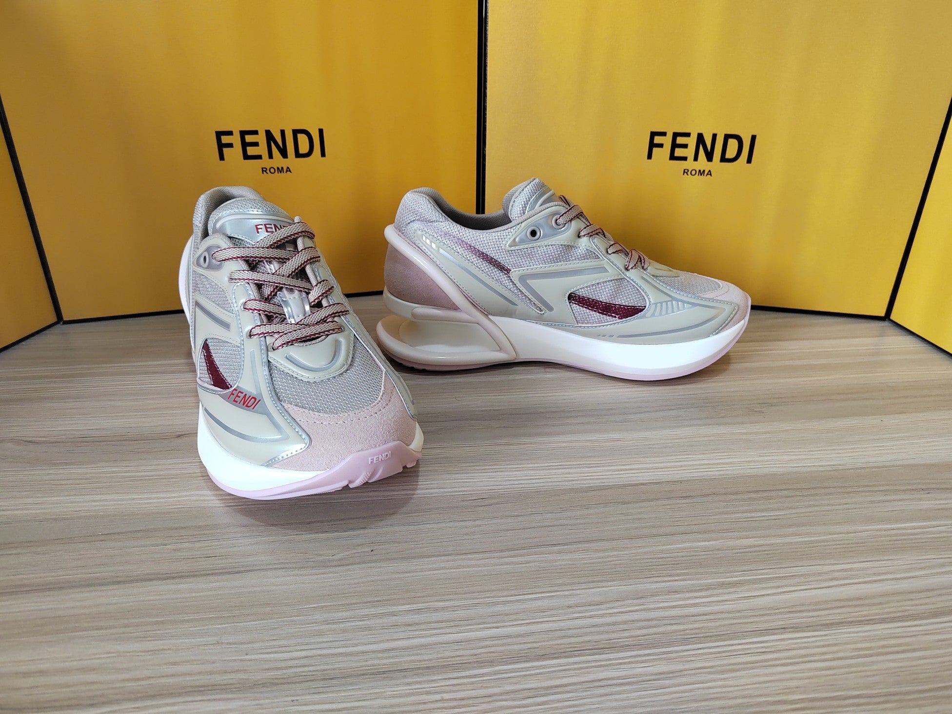 FENDI sneakers 8