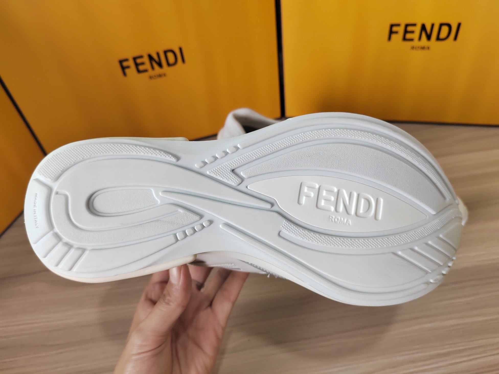FENDI sneakers 9