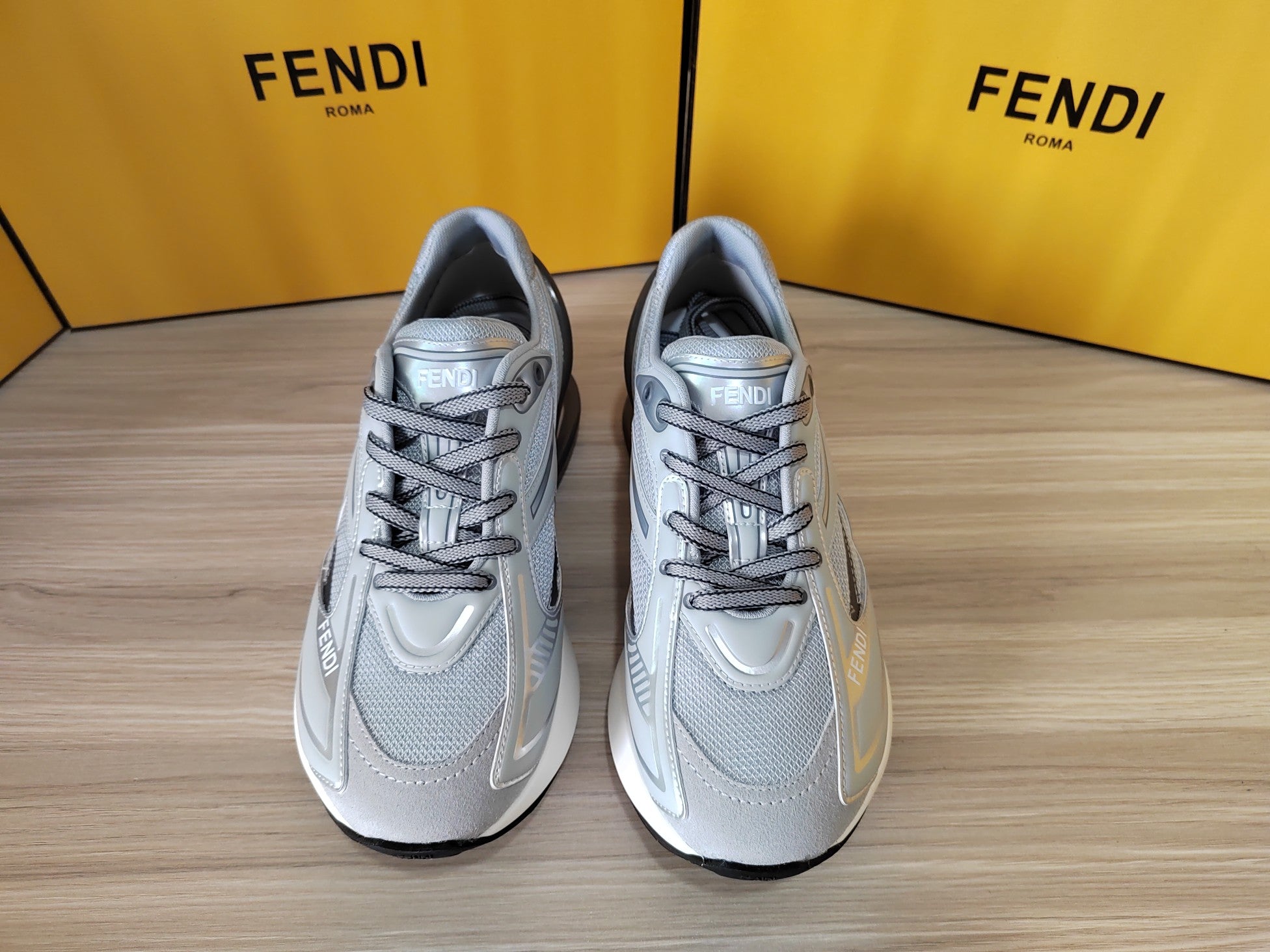 FENDI sneakers 10