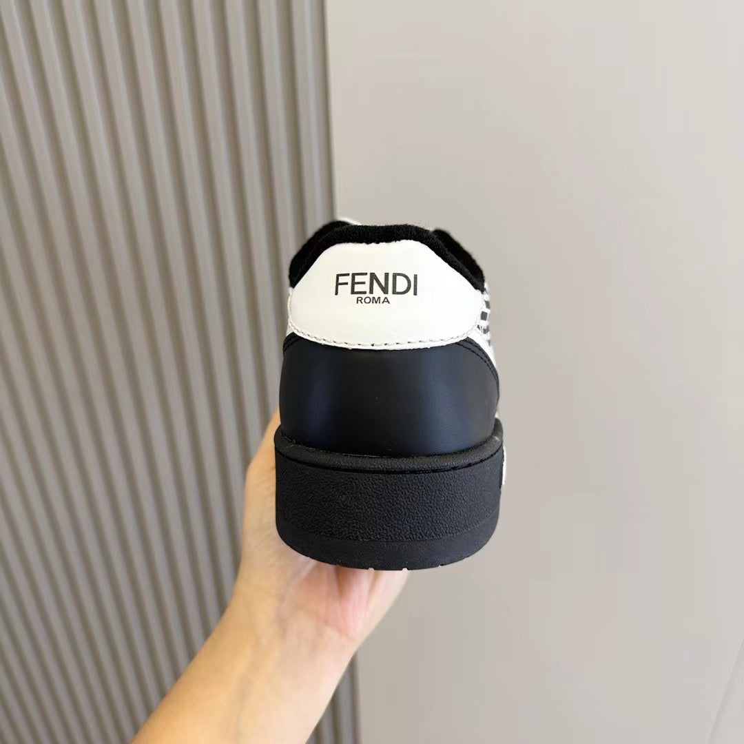 FENDI sneakers 12