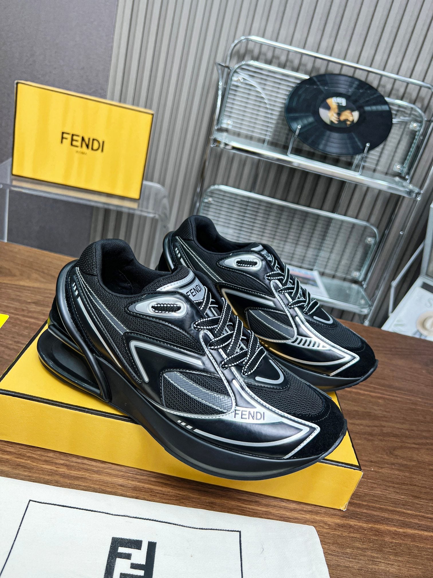 FENDI sneakers 16