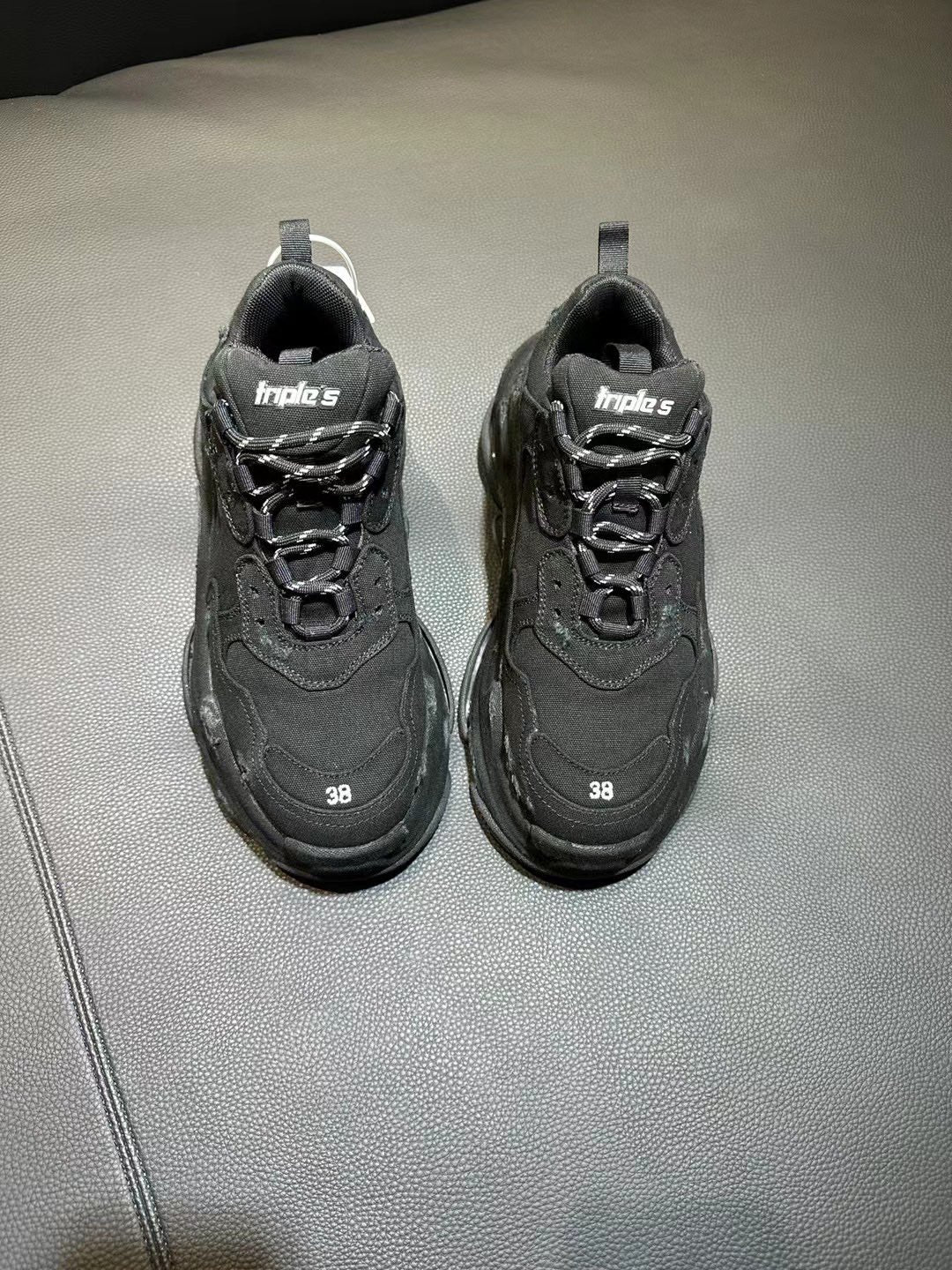 Balenciaga sneakers 55
