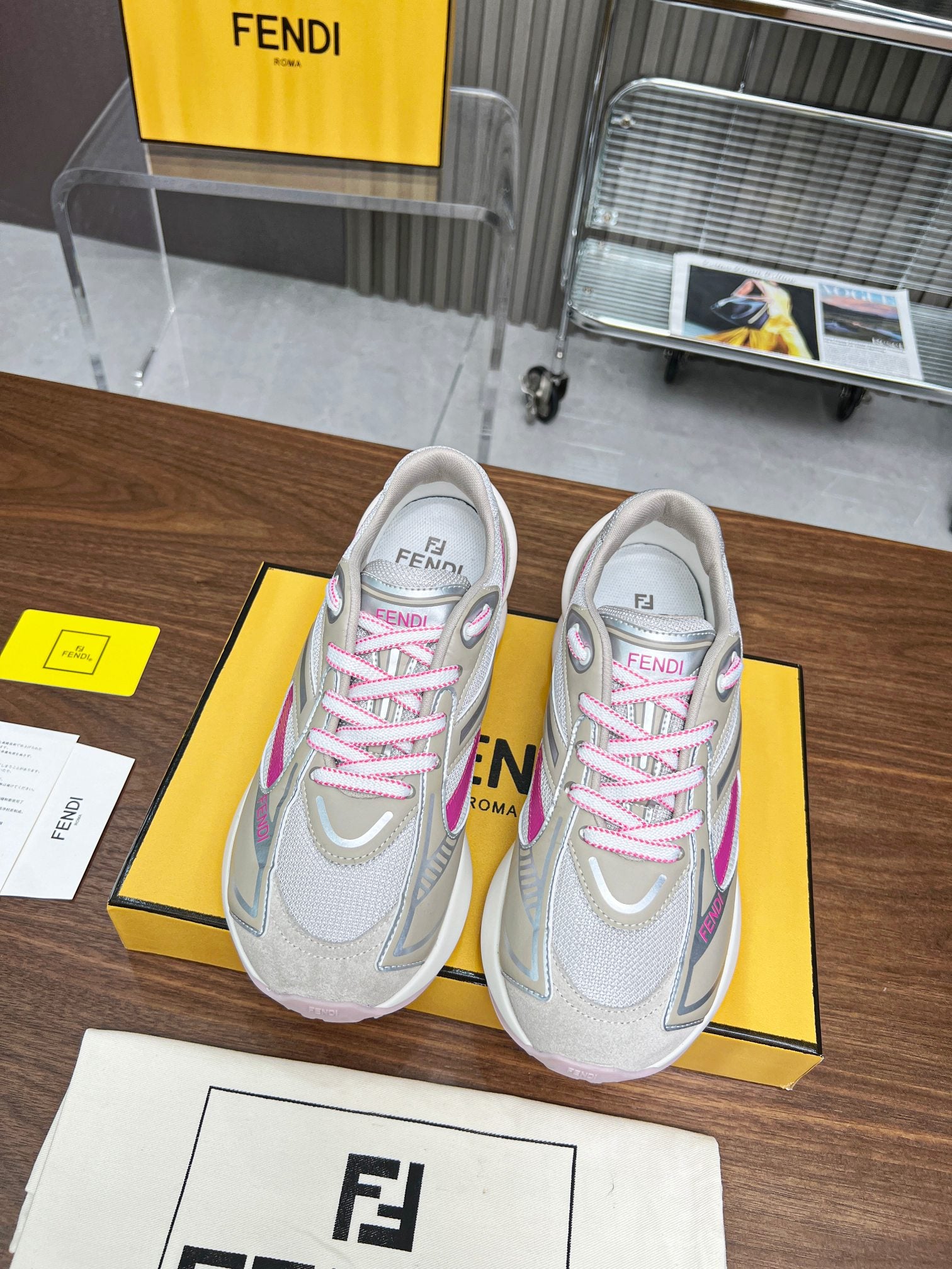 FENDI sneakers 17