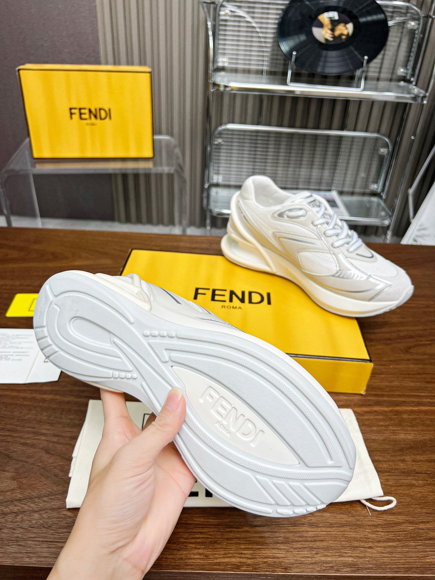FENDI sneakers 18