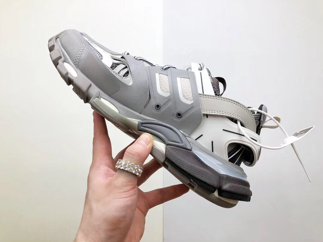 Balenciaga sneakers 64