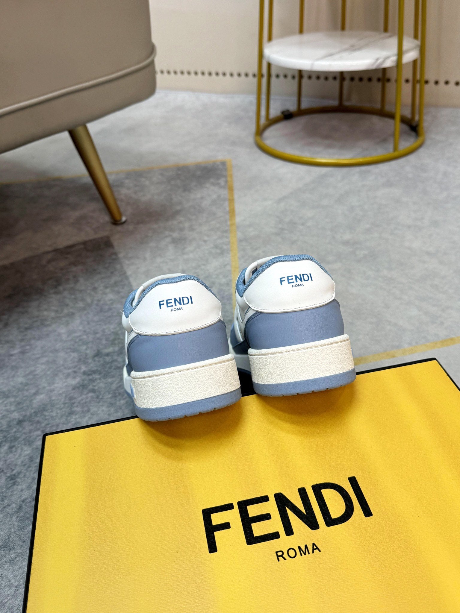 FENDI sneakers 23