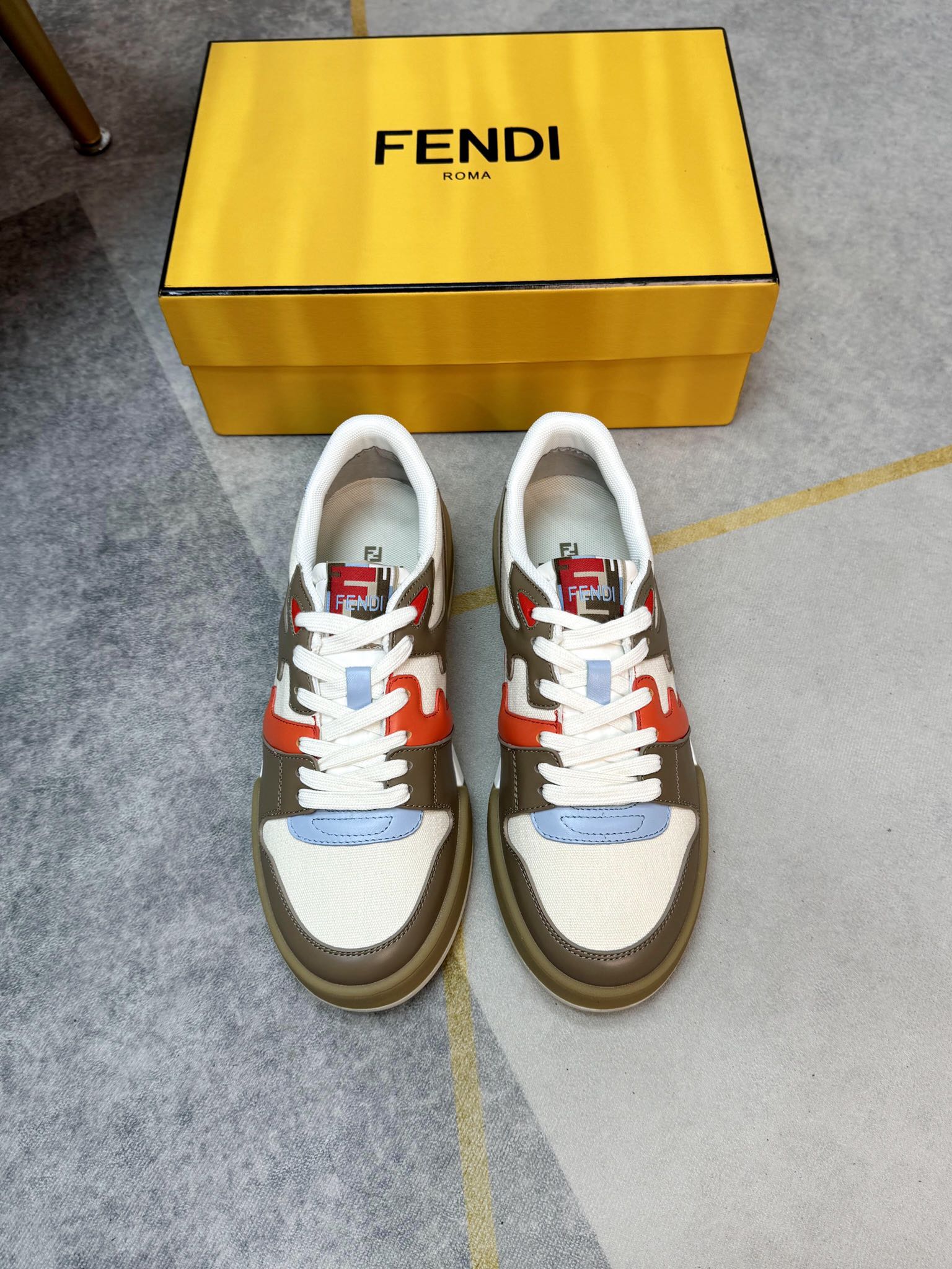 FENDI sneakers 24