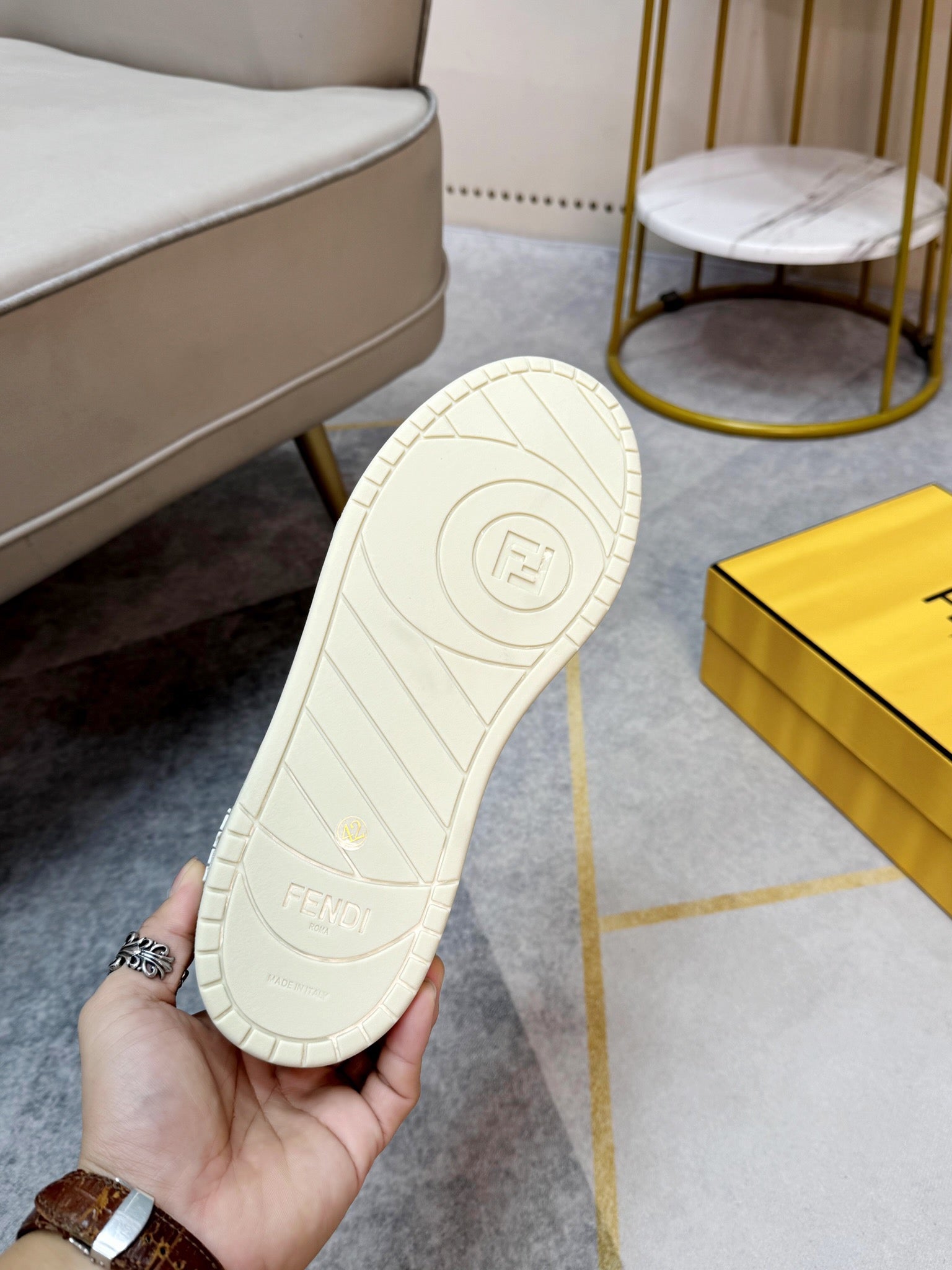 FENDI sneakers 24