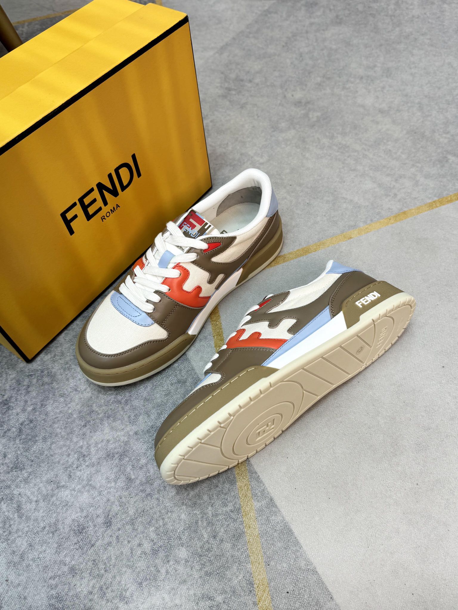 FENDI sneakers 24