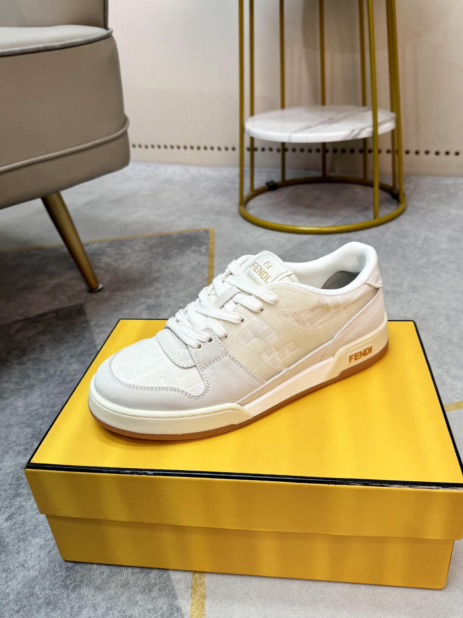 FENDI sneakers 25