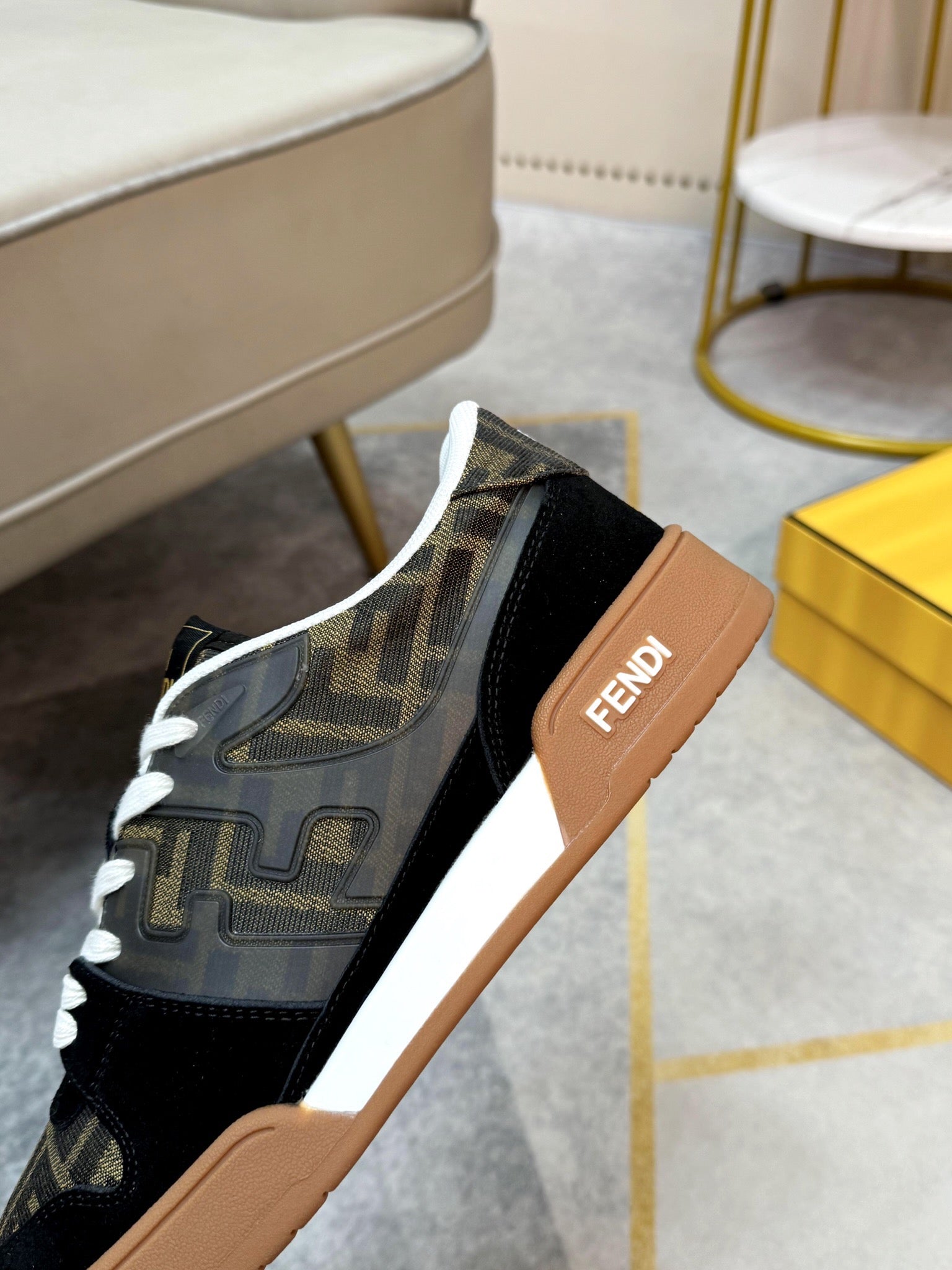 FENDI sneakers 27