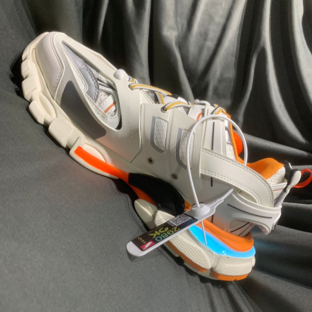 Balenciaga sneakers 68