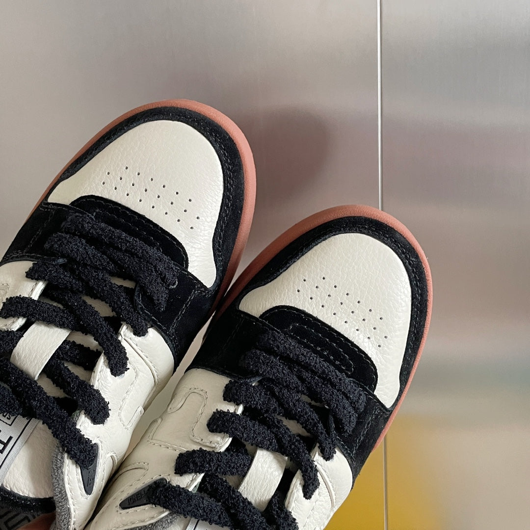 FENDI sneakers 29