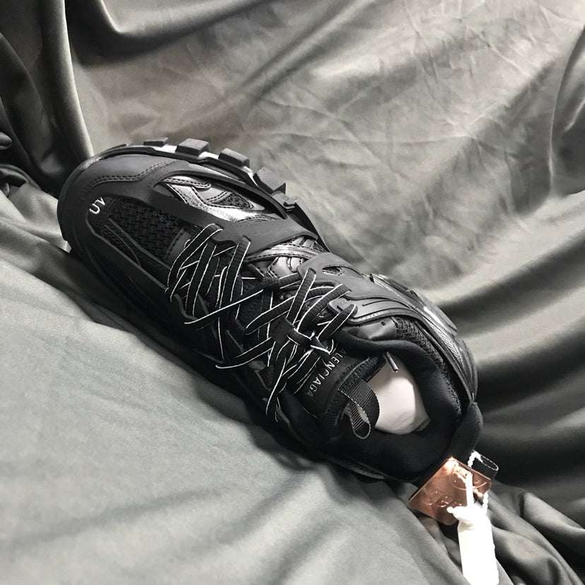 Balenciaga sneakers 70