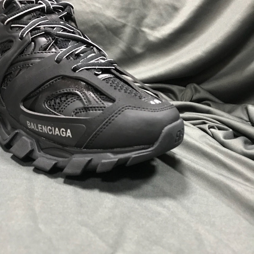 Balenciaga sneakers 70