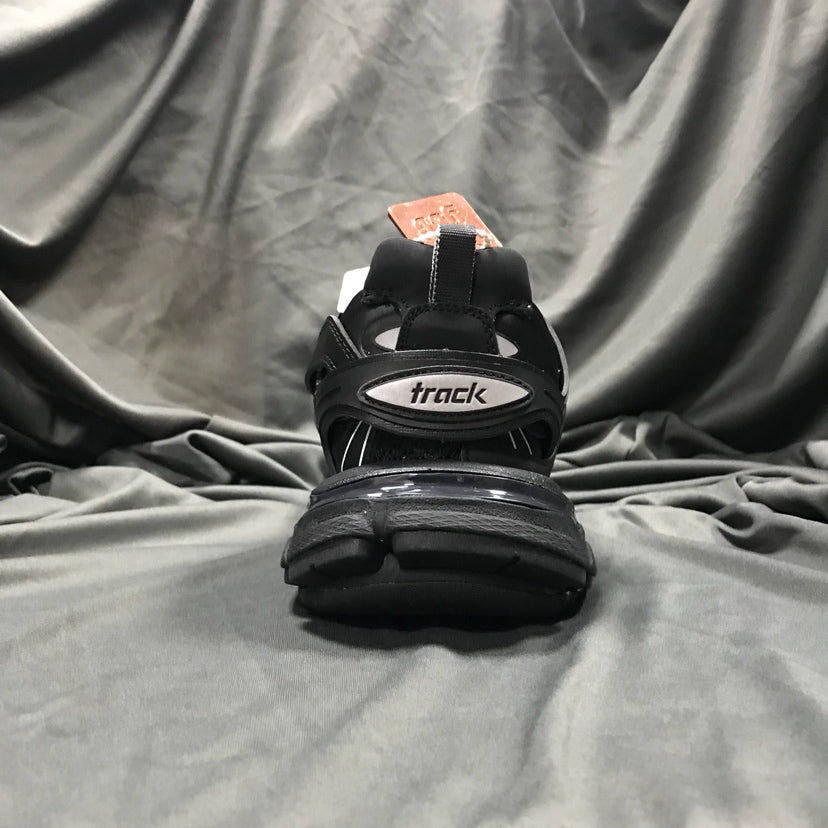 Balenciaga sneakers 70