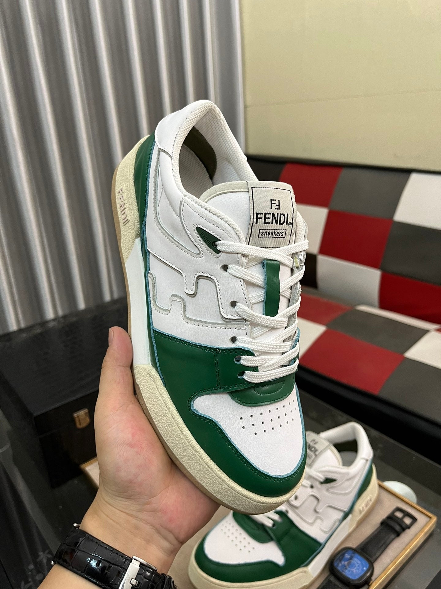 FENDI sneakers 34