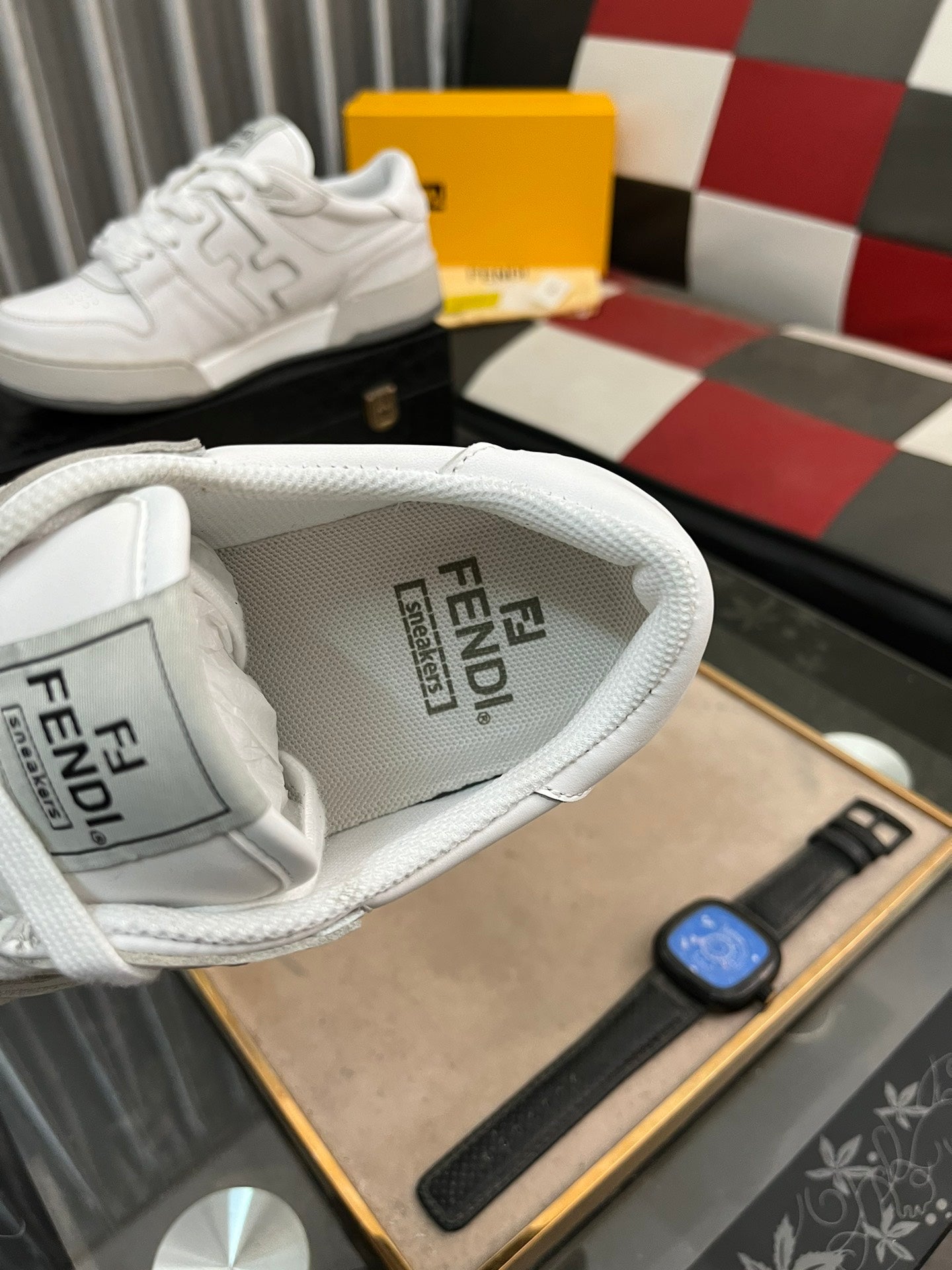 FENDI sneakers 35