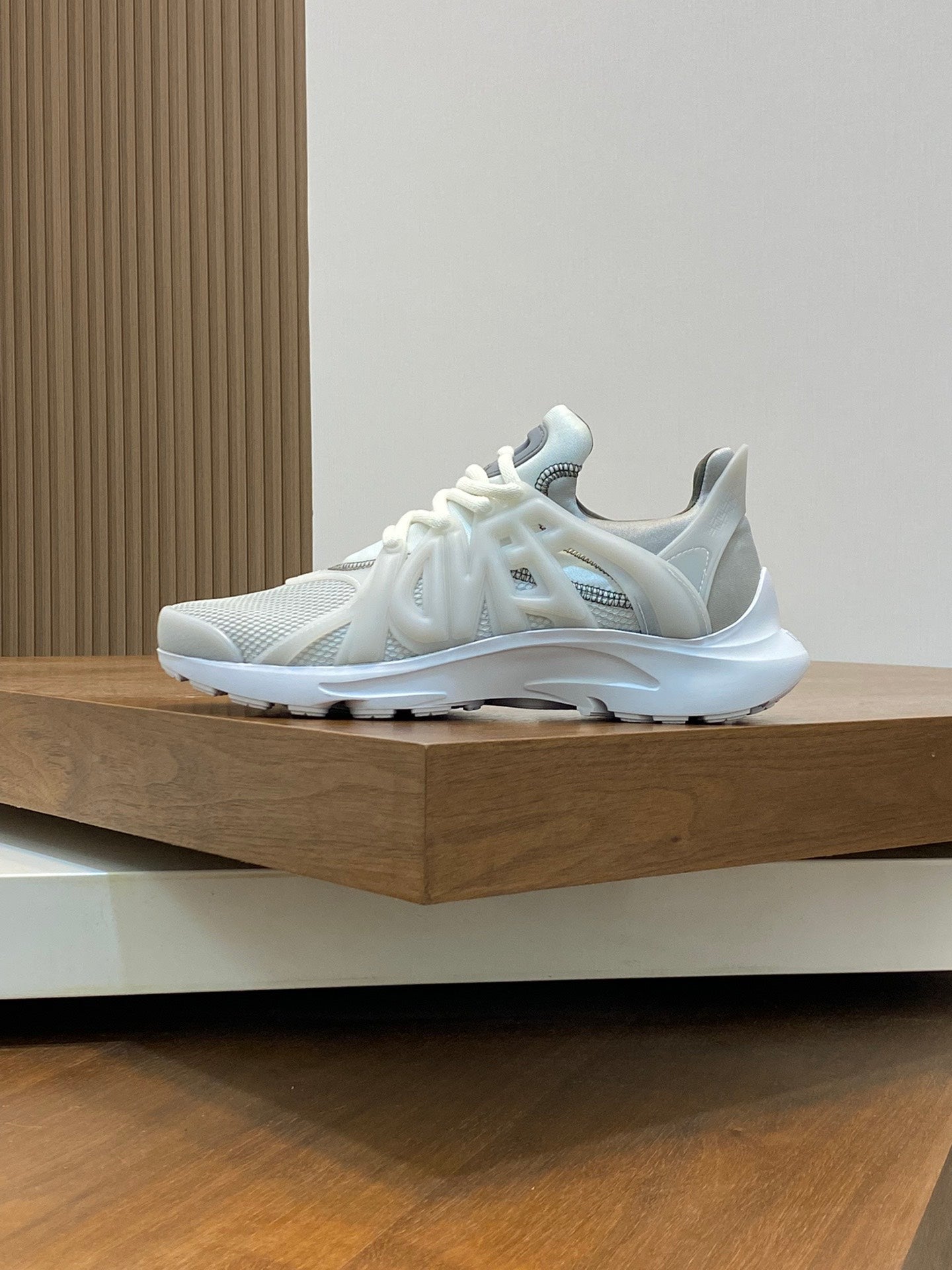 FENDI sneakers 37