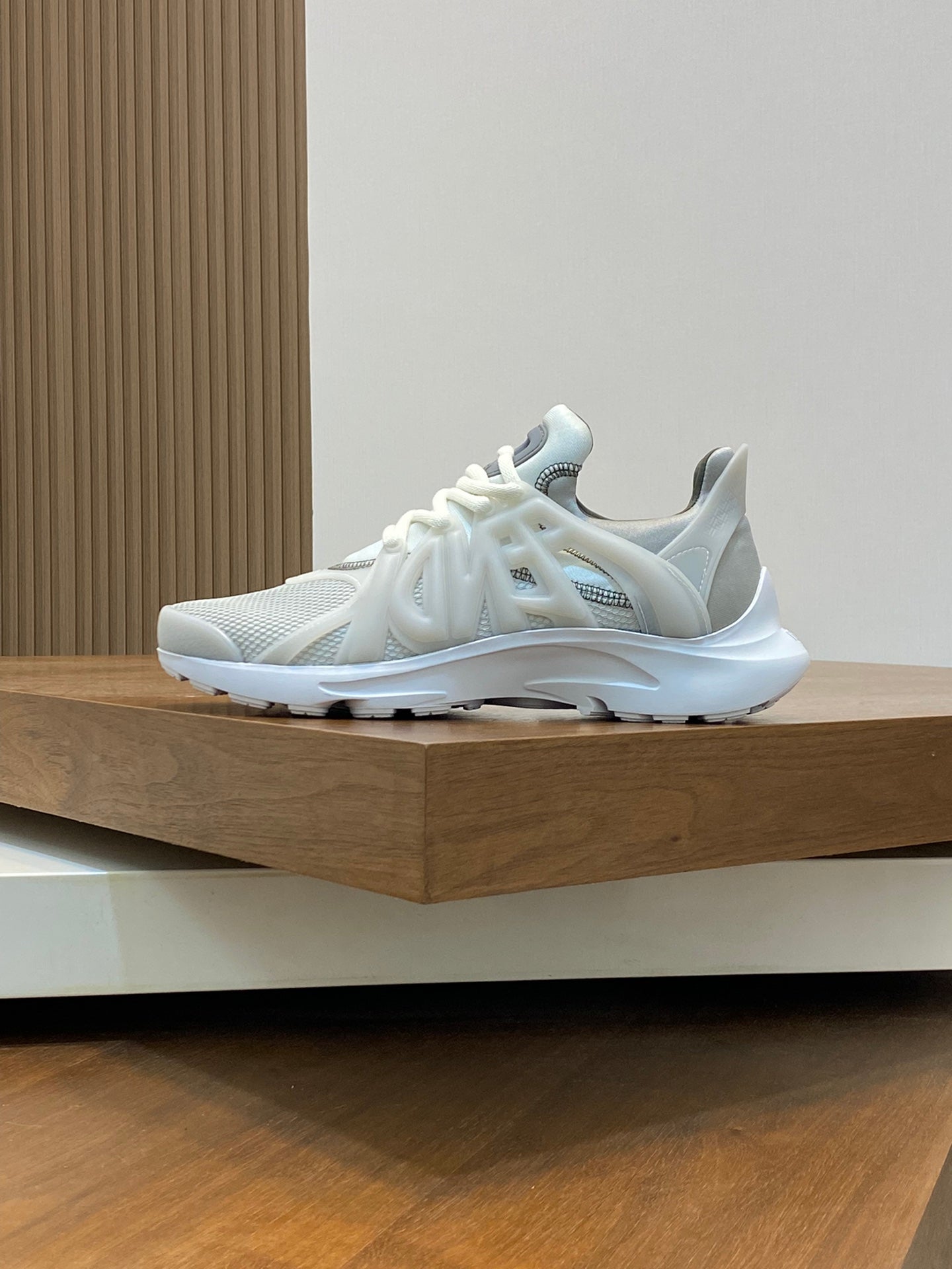 FENDI sneakers 40