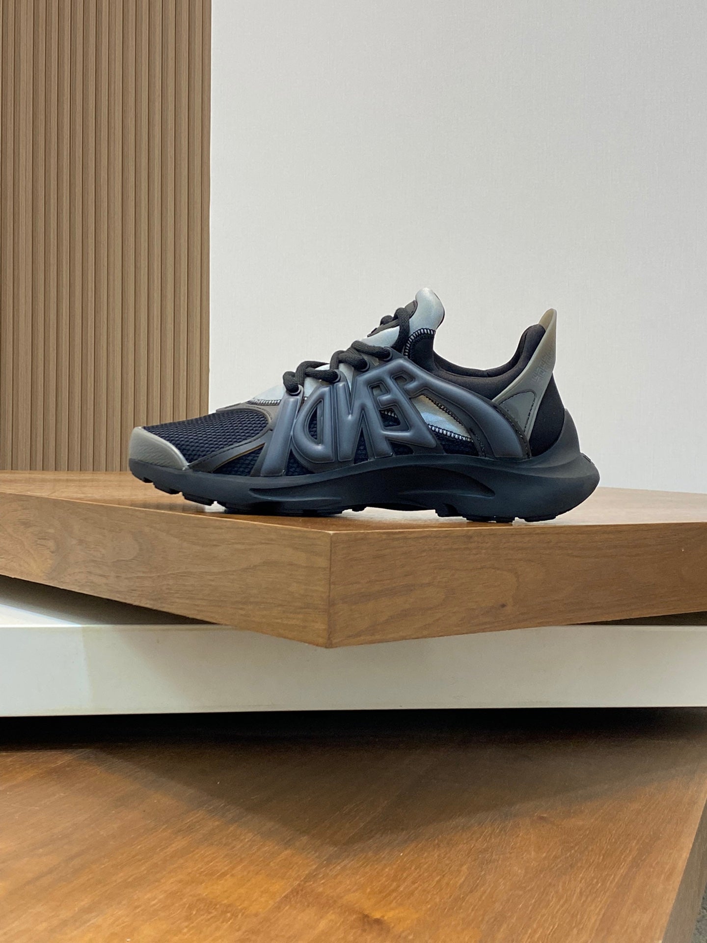 FENDI sneakers 41