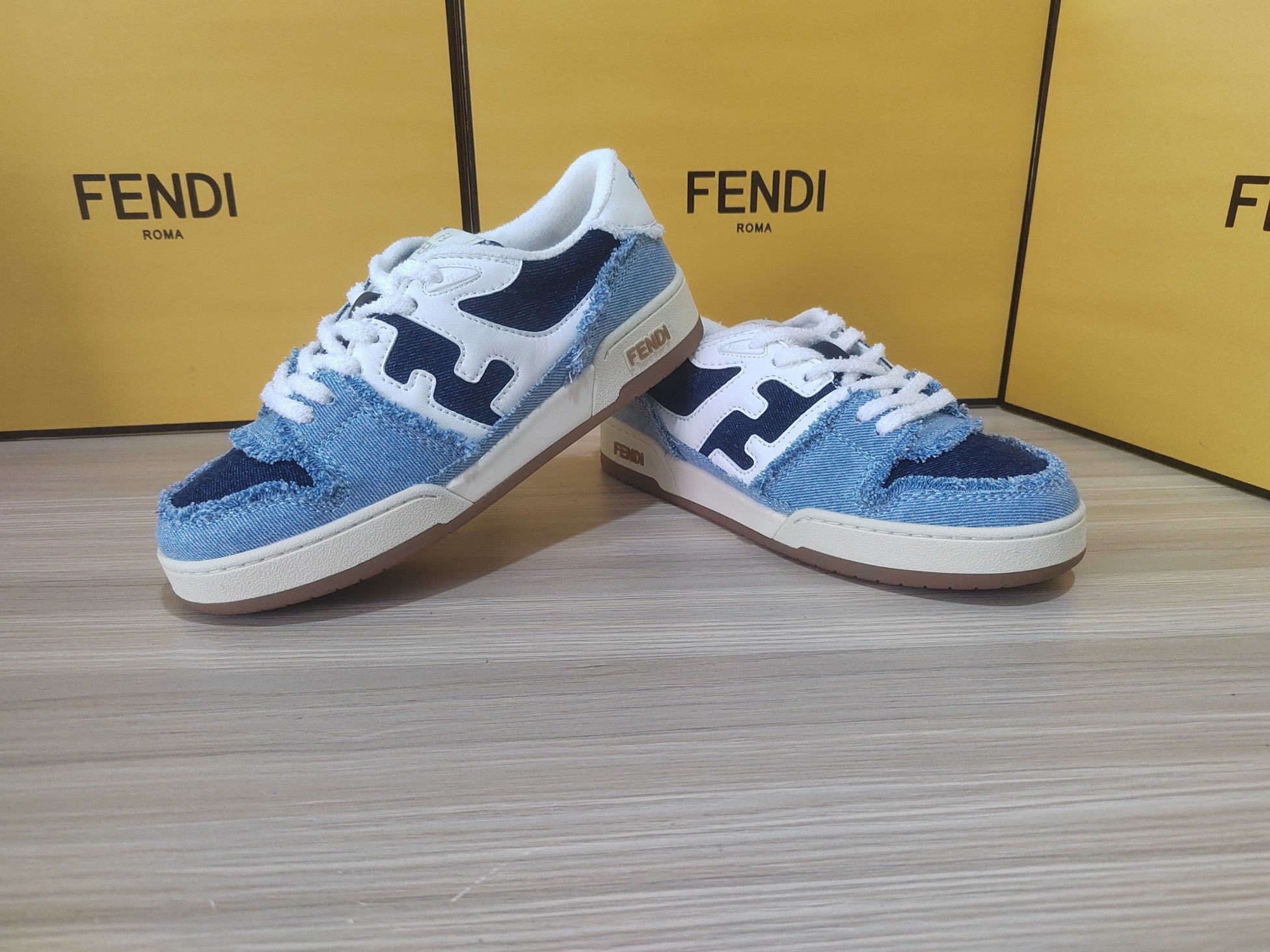 FENDI sneakers 48