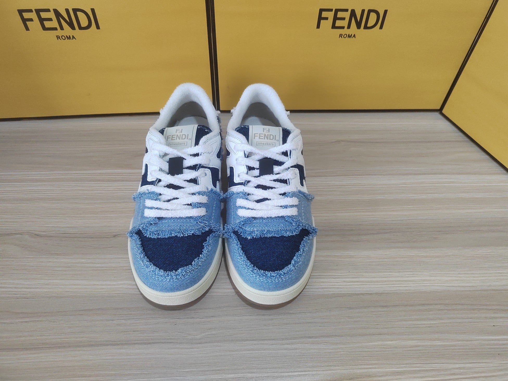 FENDI sneakers 48