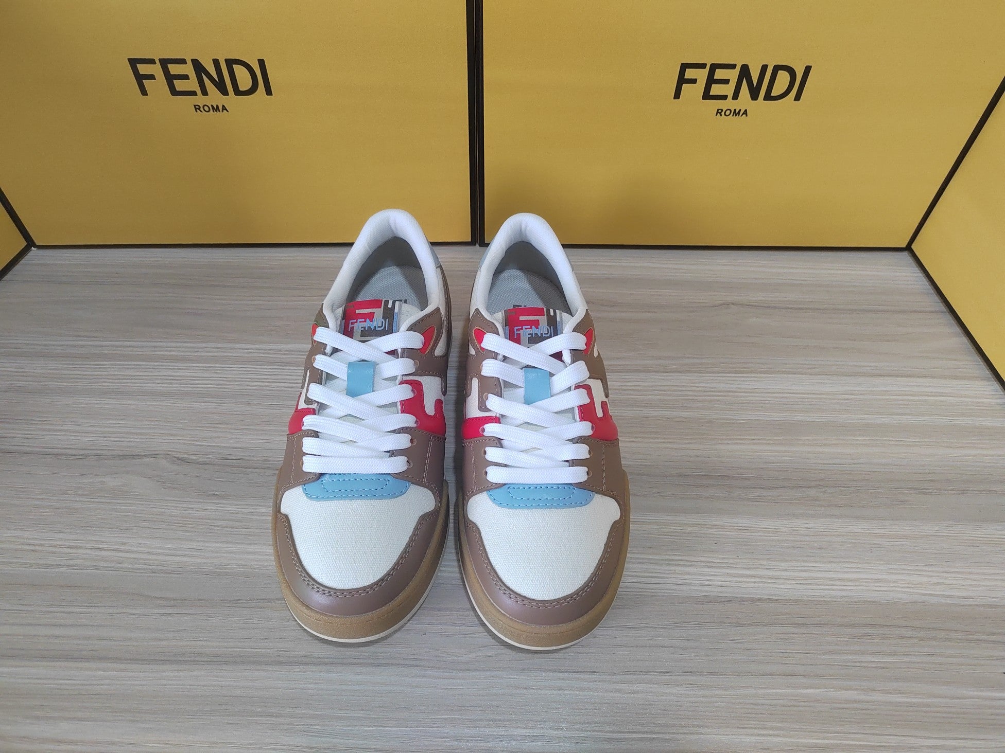 FENDI sneakers 49