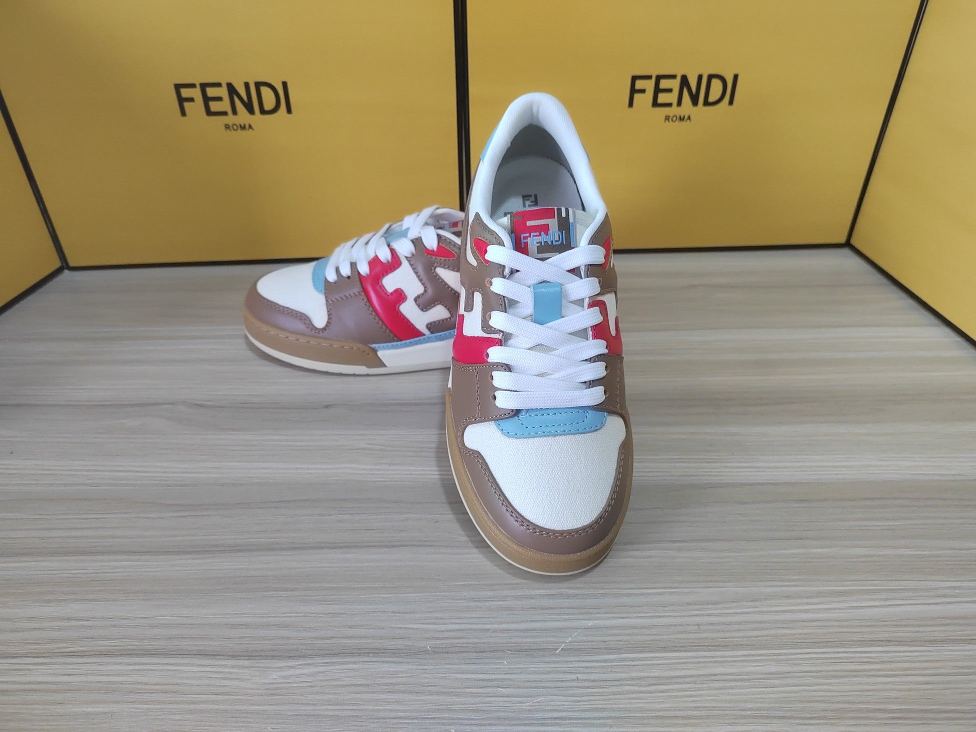 FENDI sneakers 49