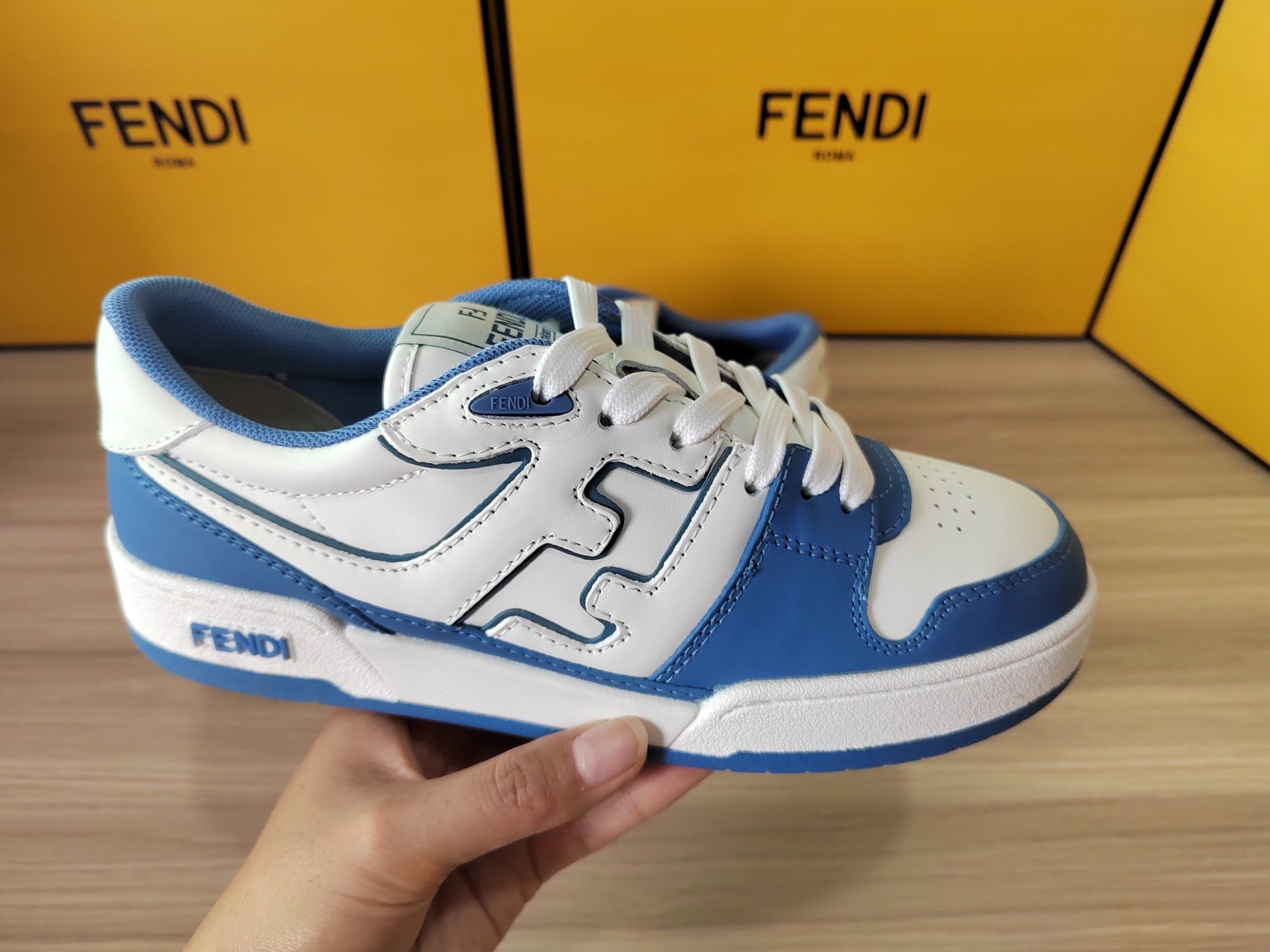 FENDI sneakers 51