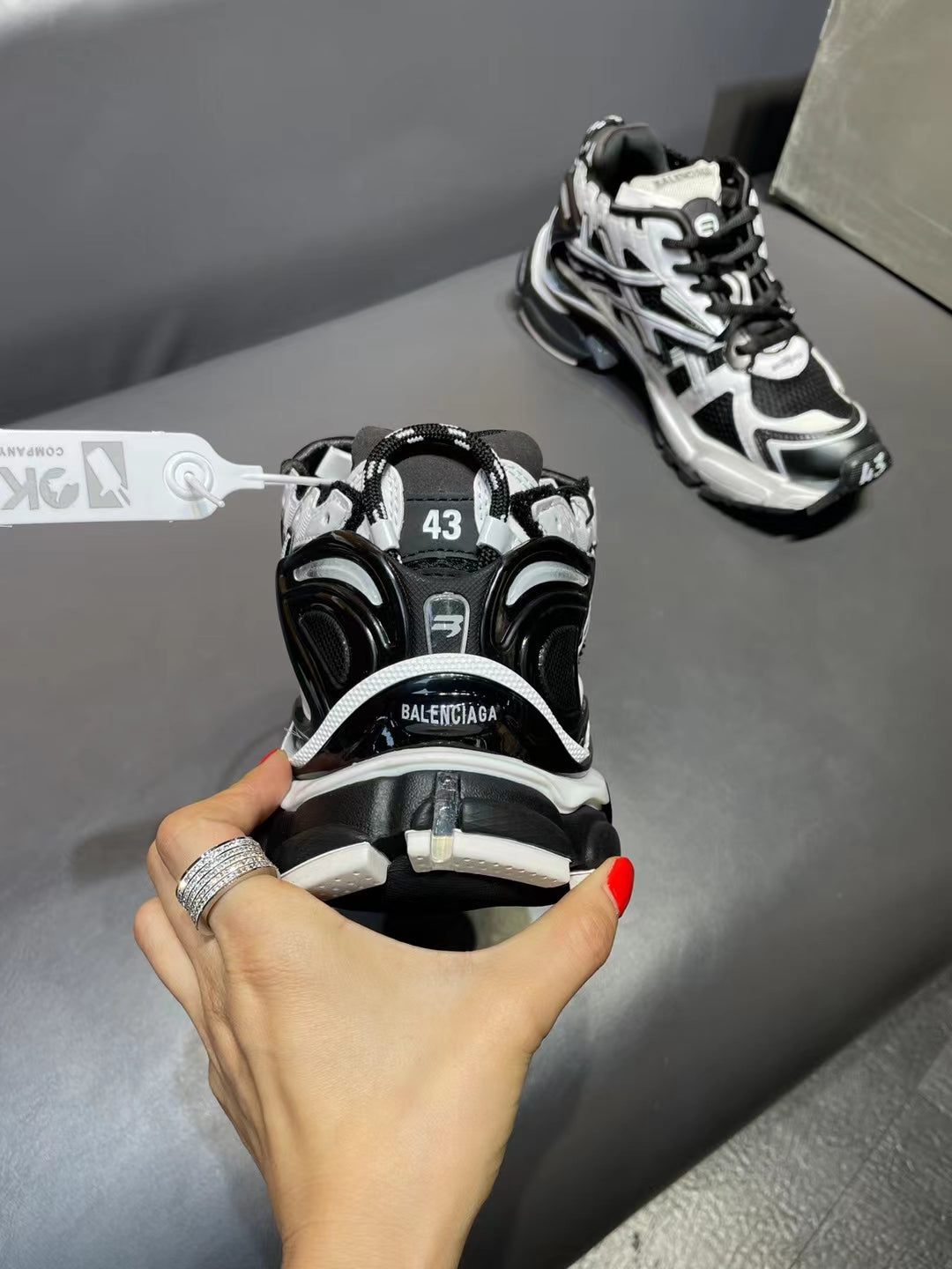 Balenciaga sneakers 85