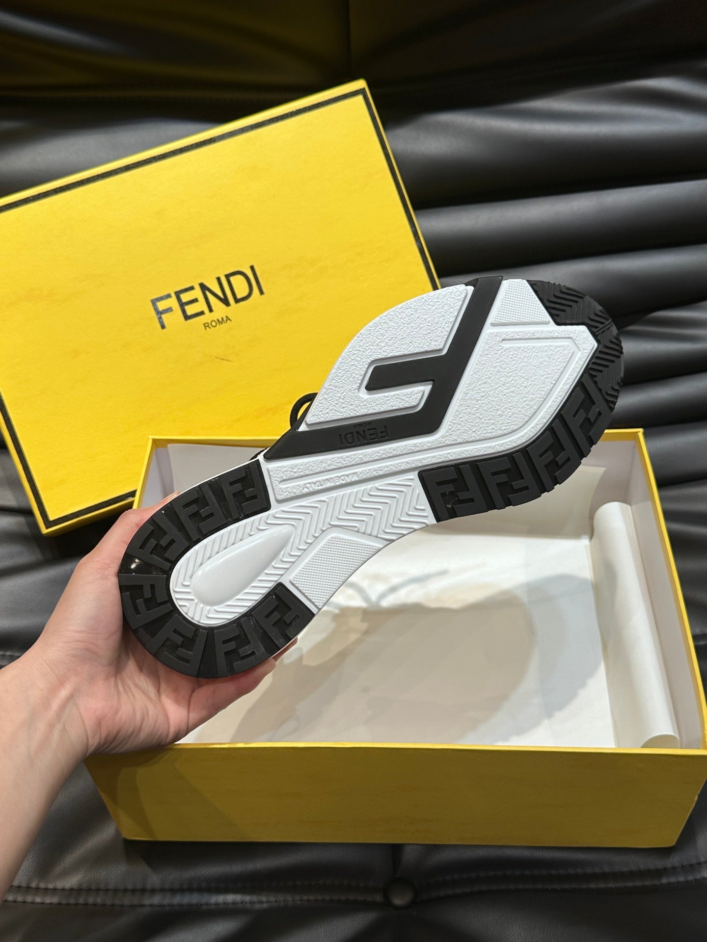 FENDI sneakers 58