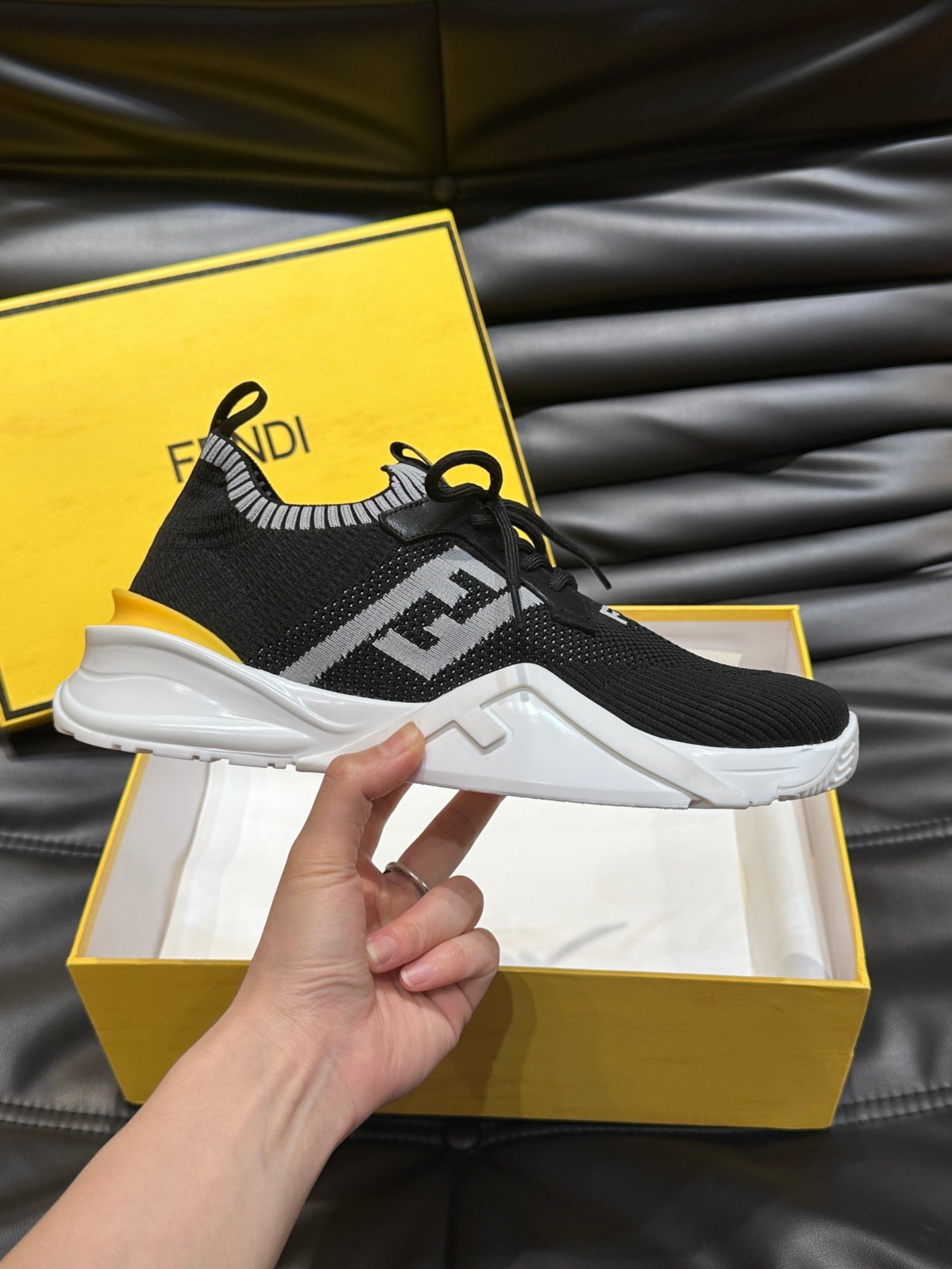 FENDI sneakers 60