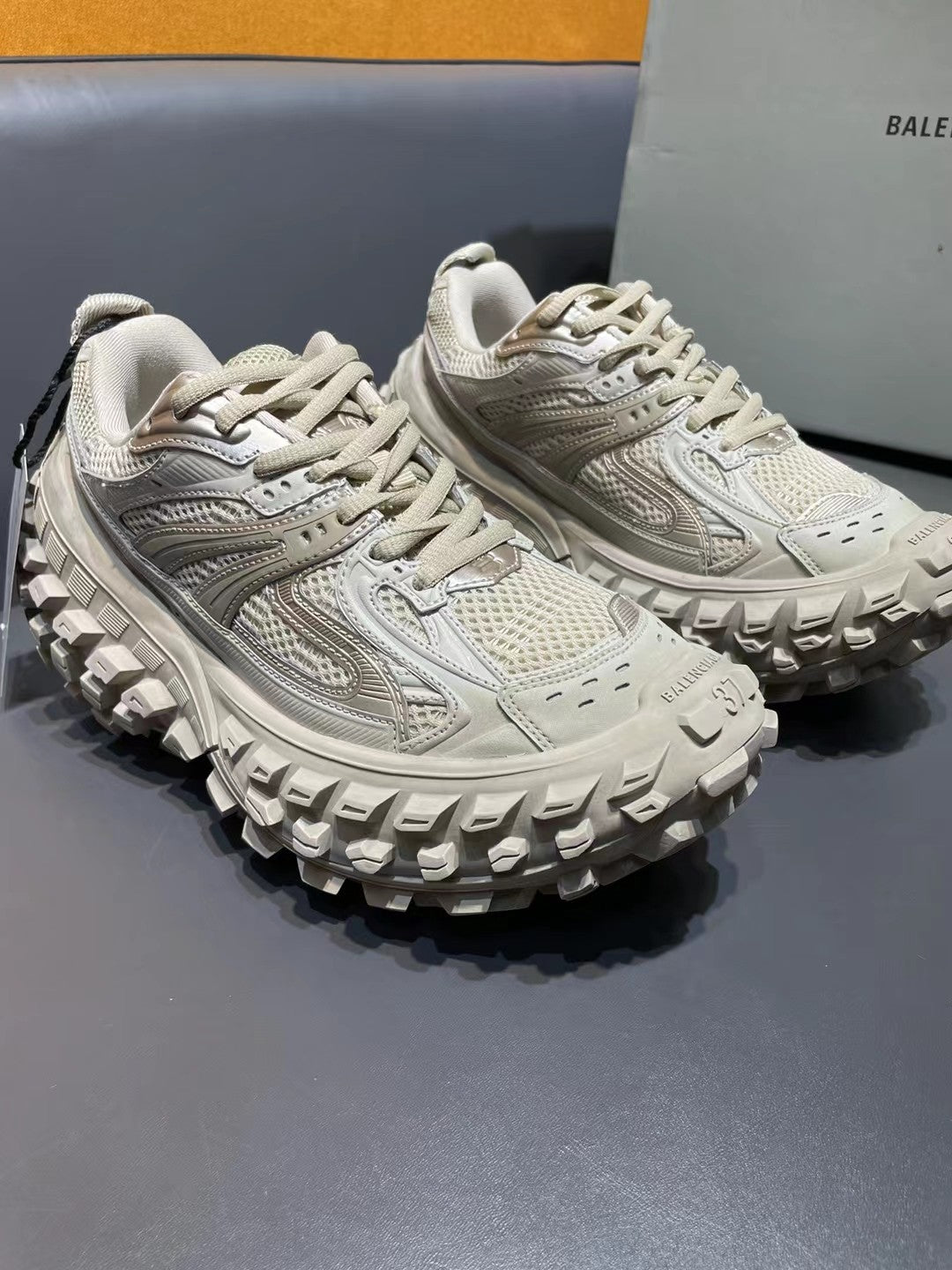 Balenciaga sneakers 90