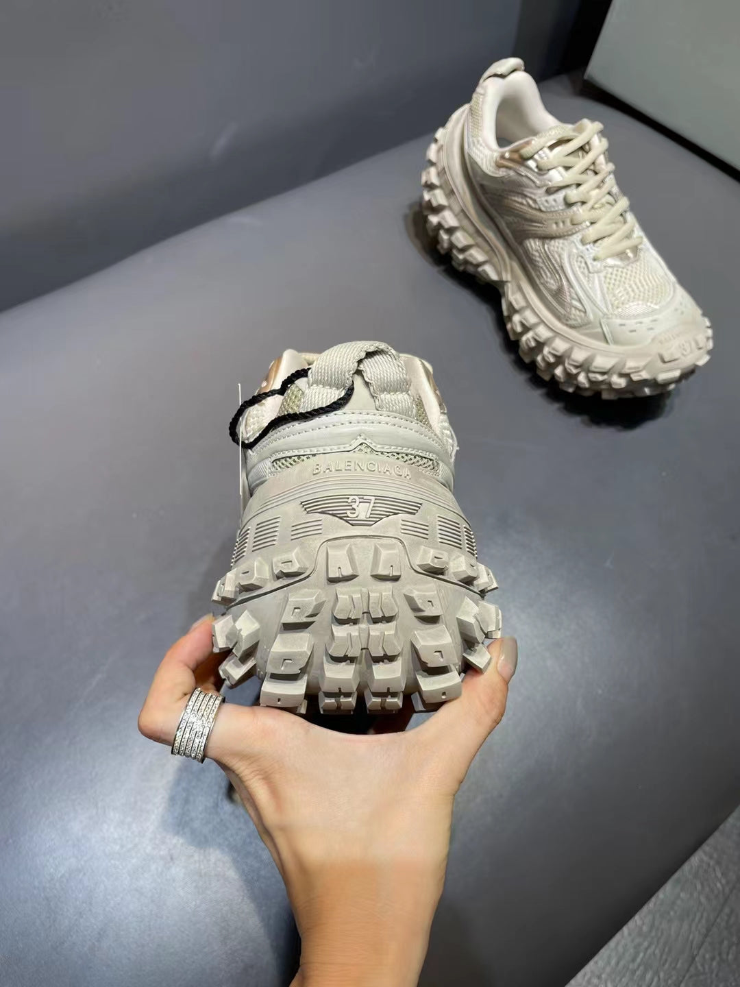 Balenciaga sneakers 90