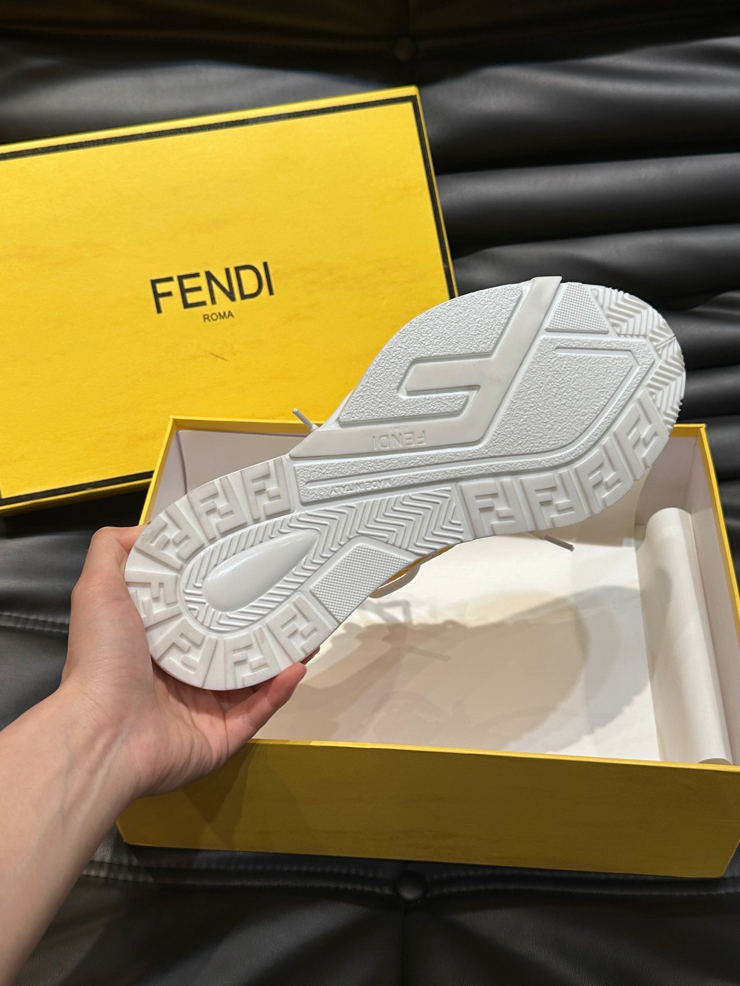 FENDI sneakers 63