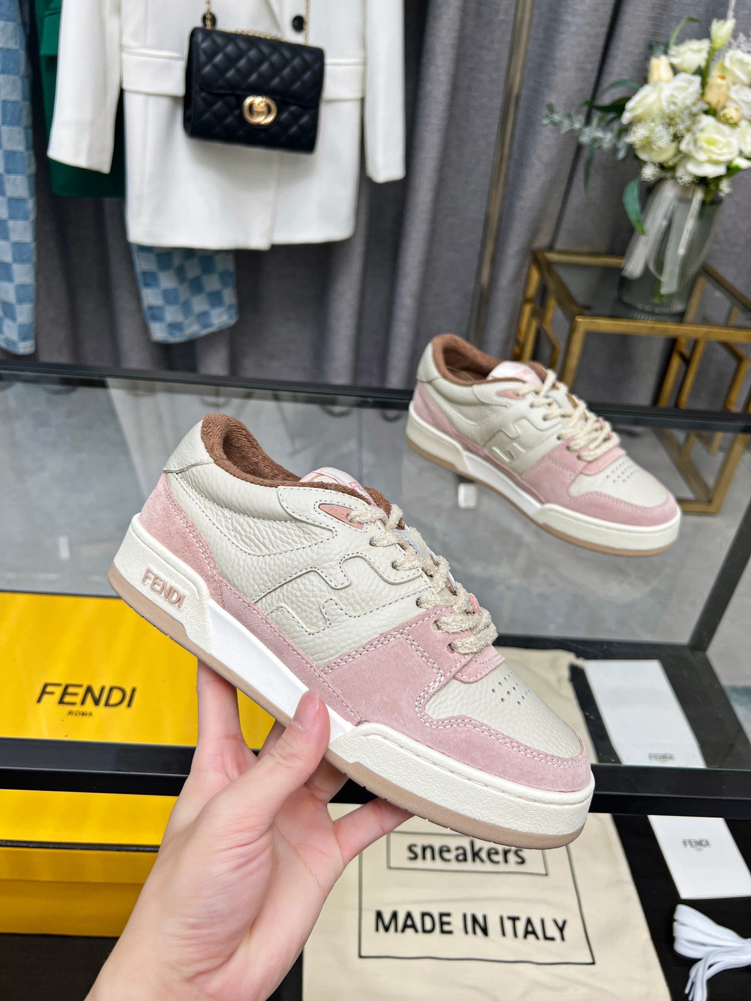 FENDI sneakers 81