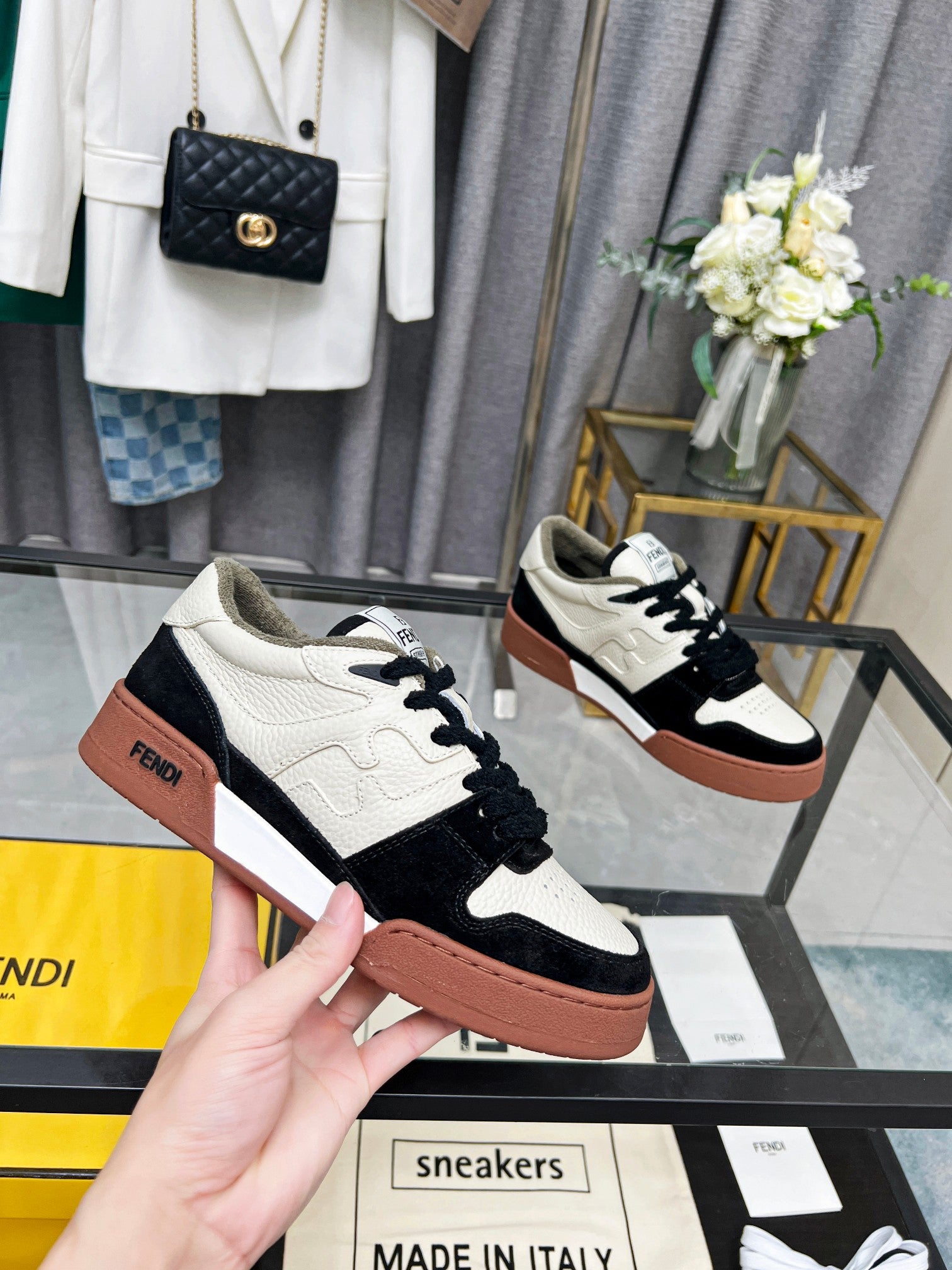 FENDI sneakers 81