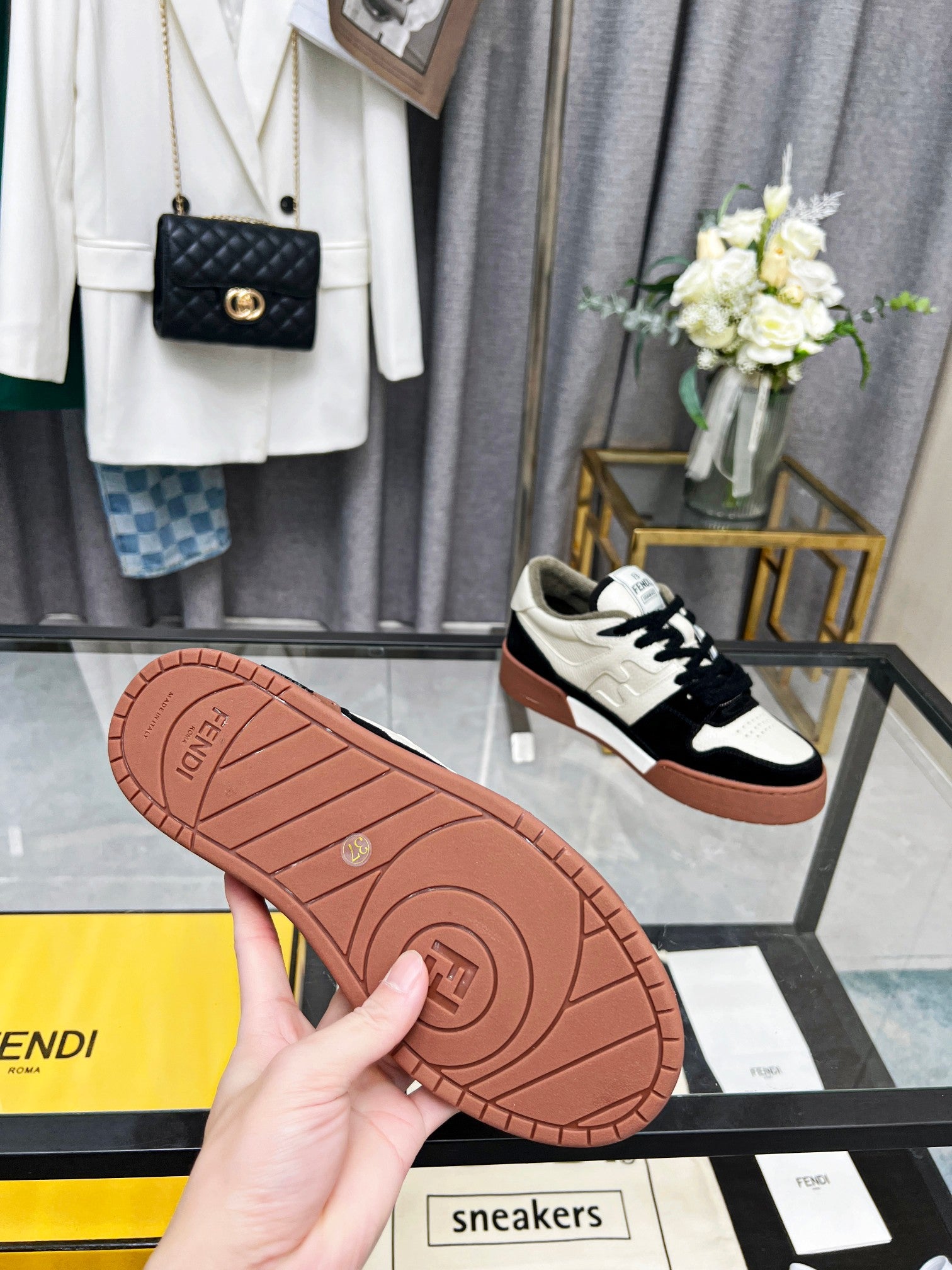 FENDI sneakers 85
