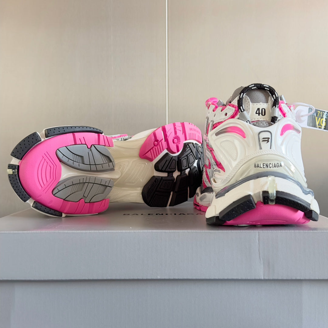 Balenciaga sneakers 100