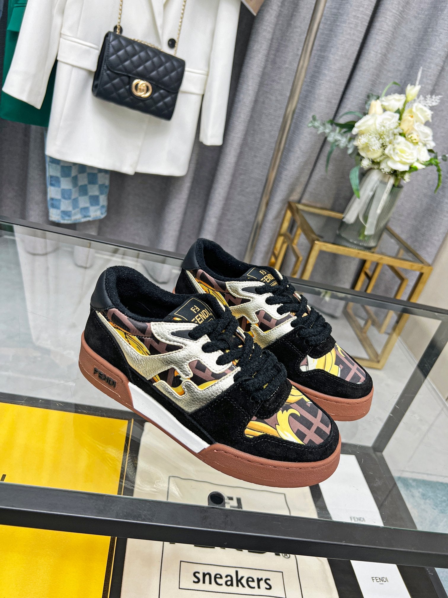FENDI sneakers 90