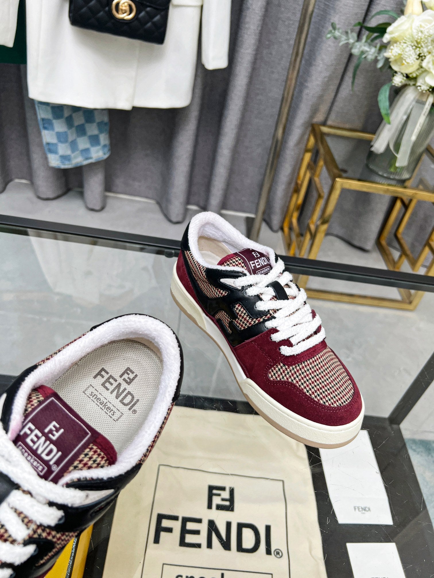 FENDI sneakers 91