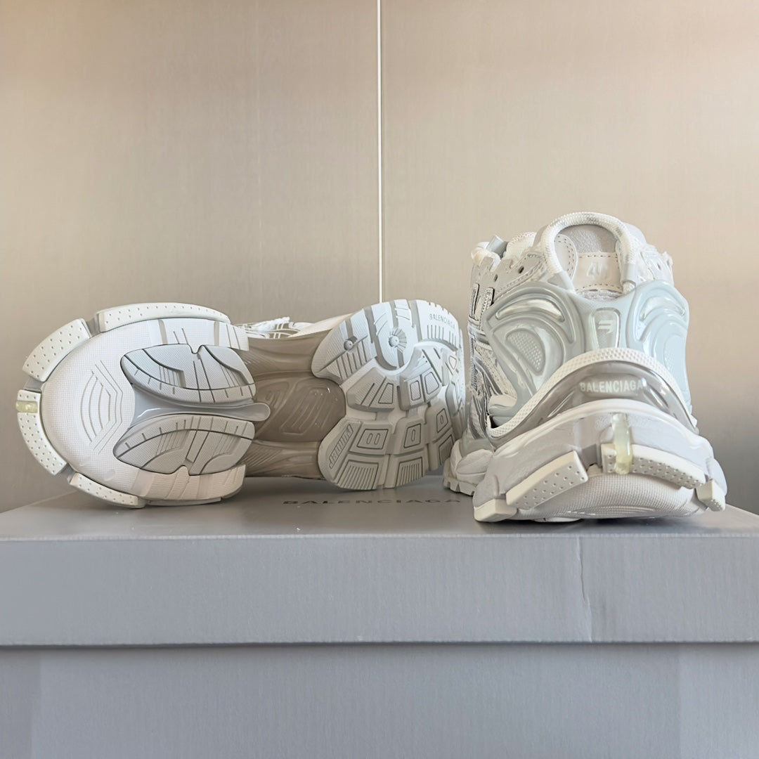 Balenciaga sneakers 102