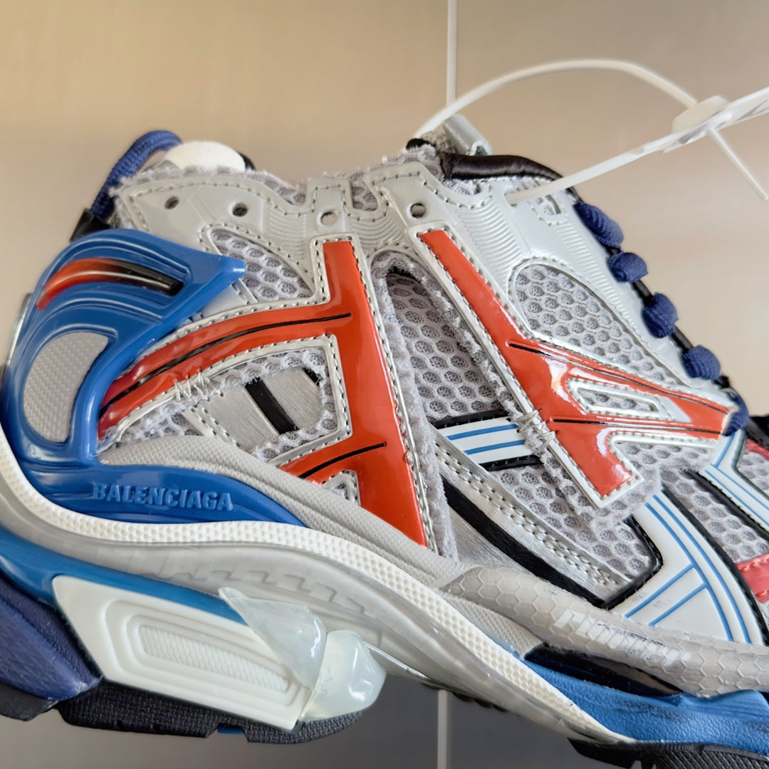 Balenciaga sneakers 108